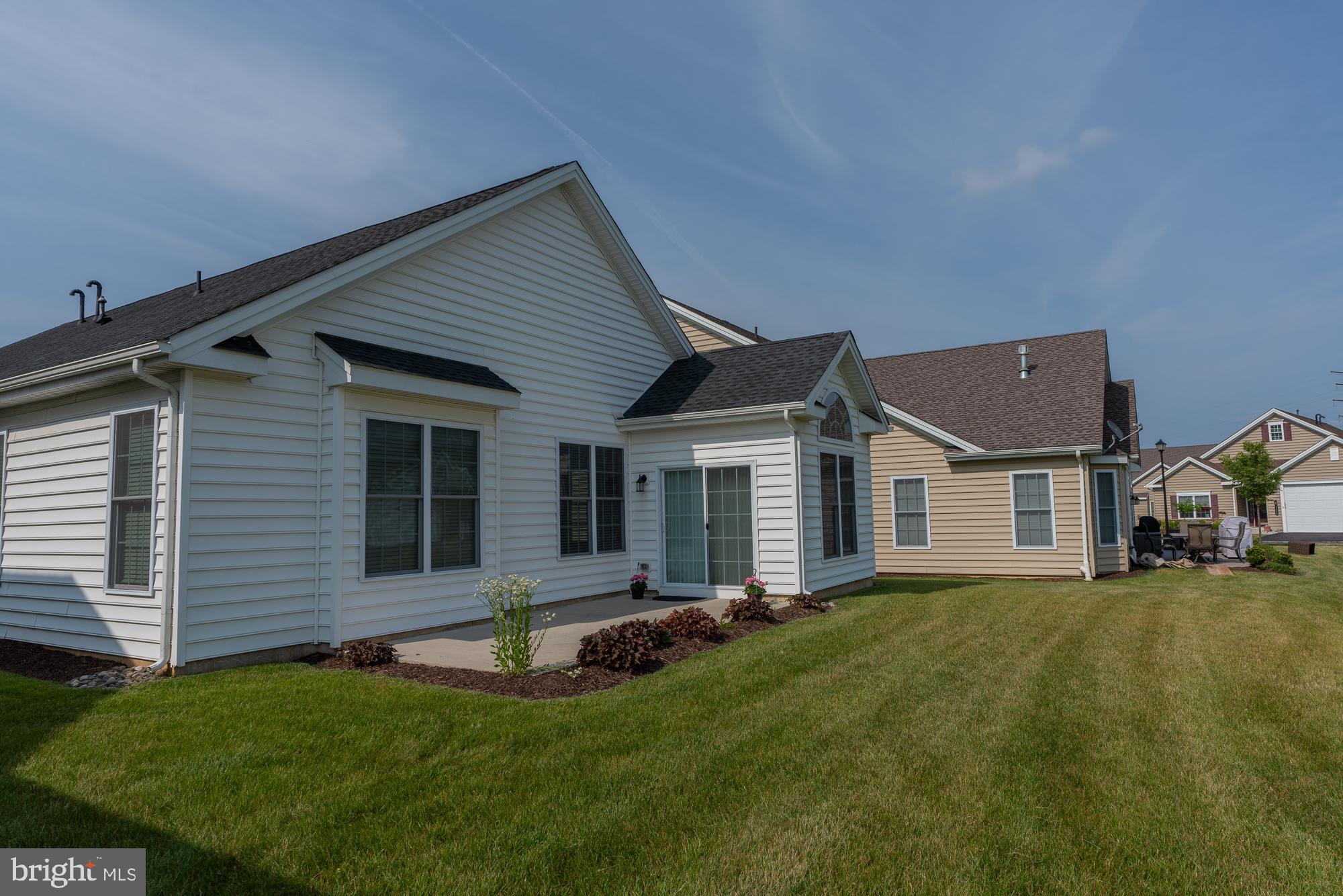 TRADITIONS OF AMERICA AT SAUCON VALLEY - Residential