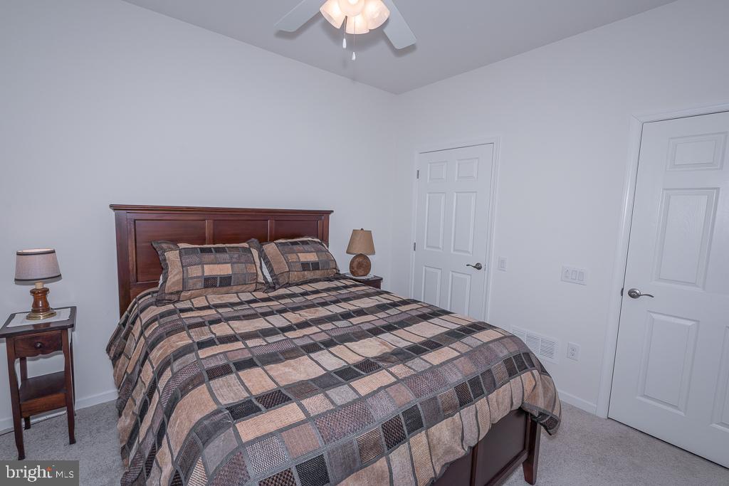 TRADITIONS OF AMERICA AT SAUCON VALLEY - Residential