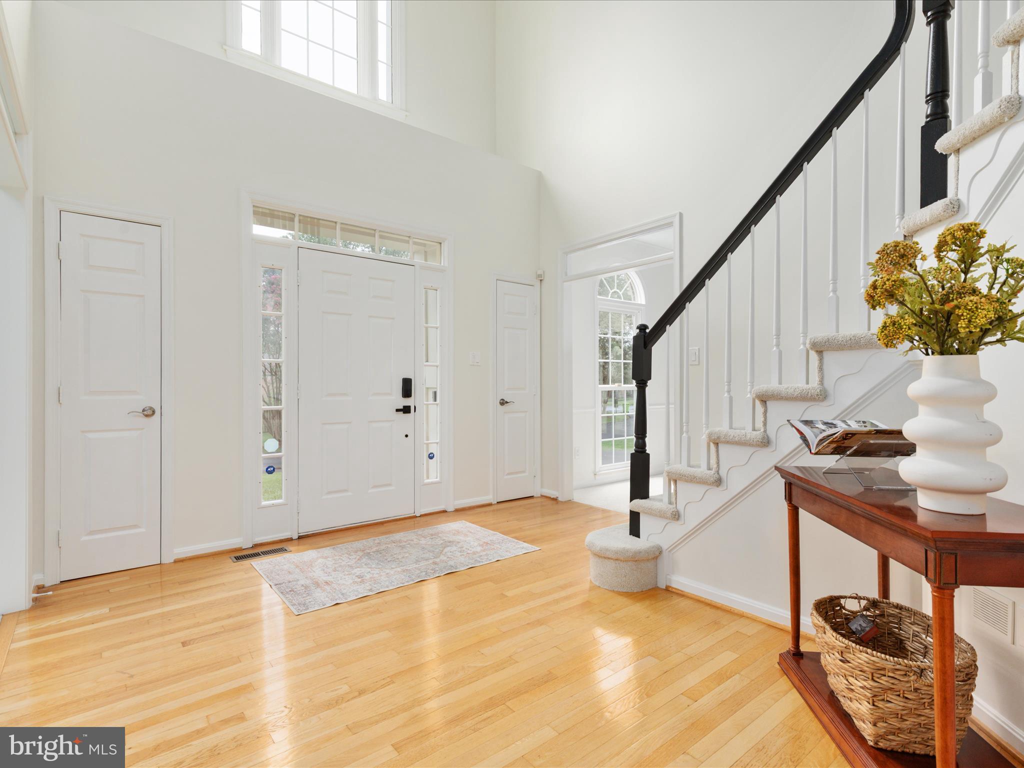4706 WALNEY KNOLL COURT
