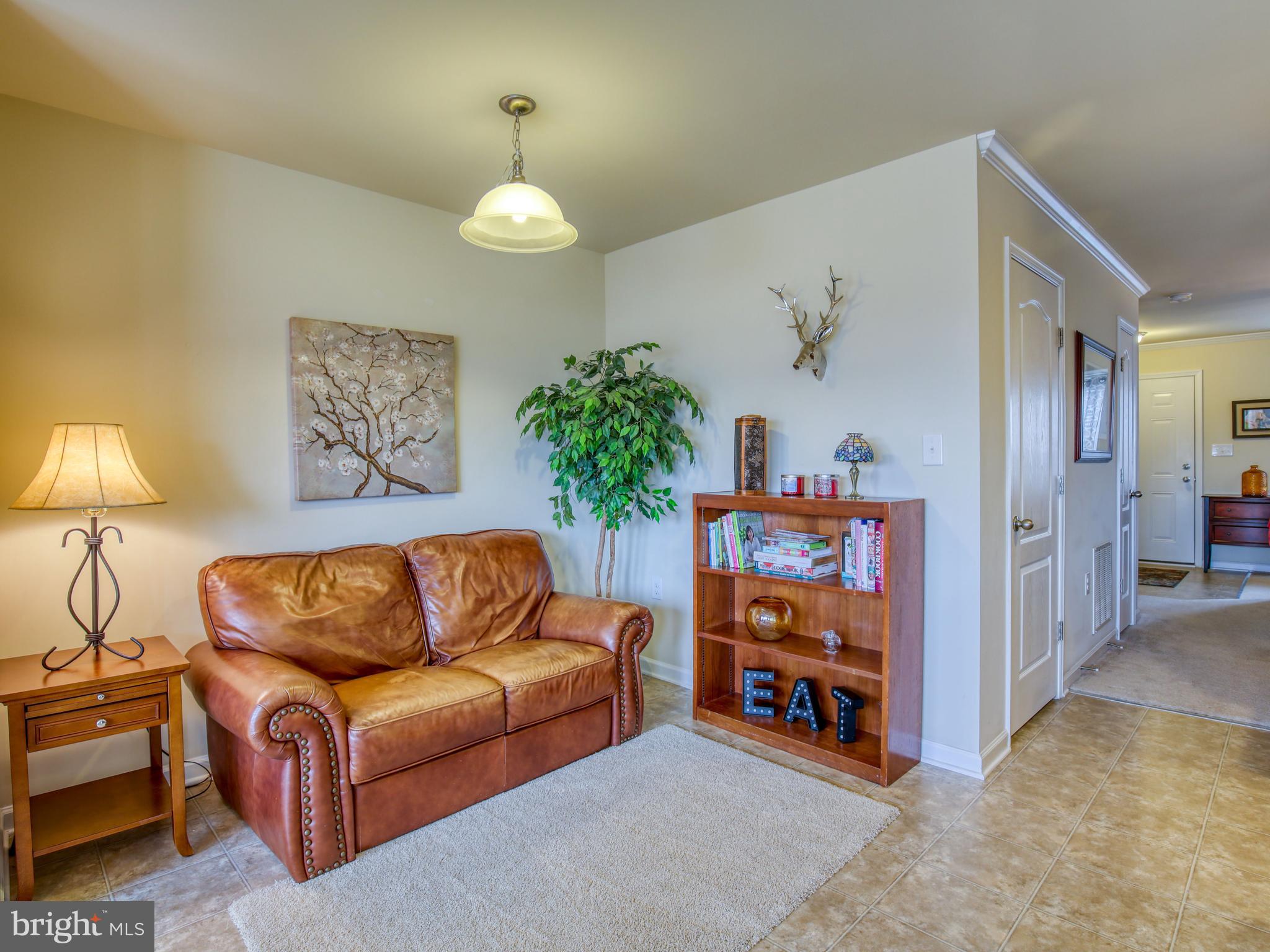 LAKELAND PLACE - Residential