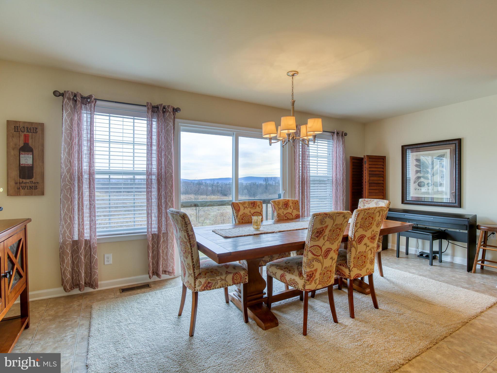 LAKELAND PLACE - Residential