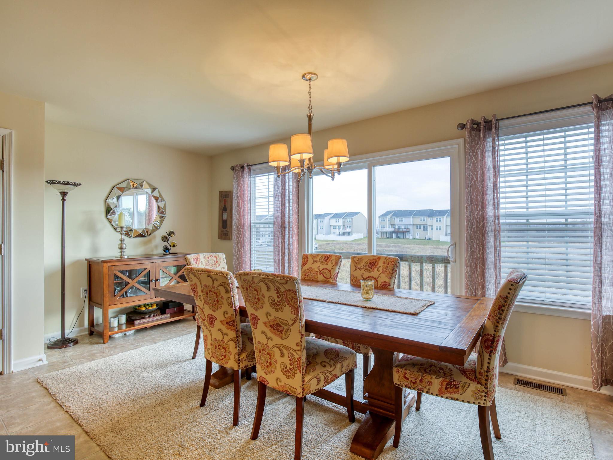 LAKELAND PLACE - Residential