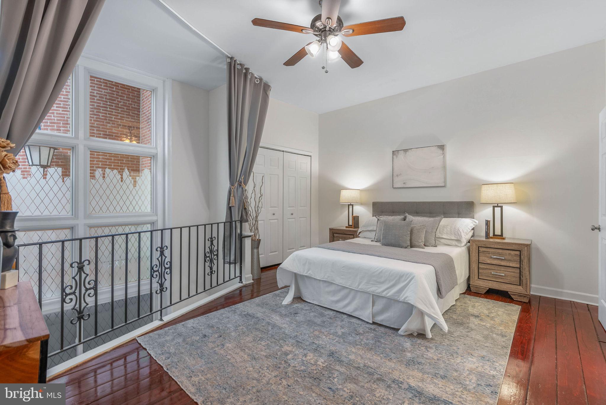 WASHINGTON SQ WEST - Residential