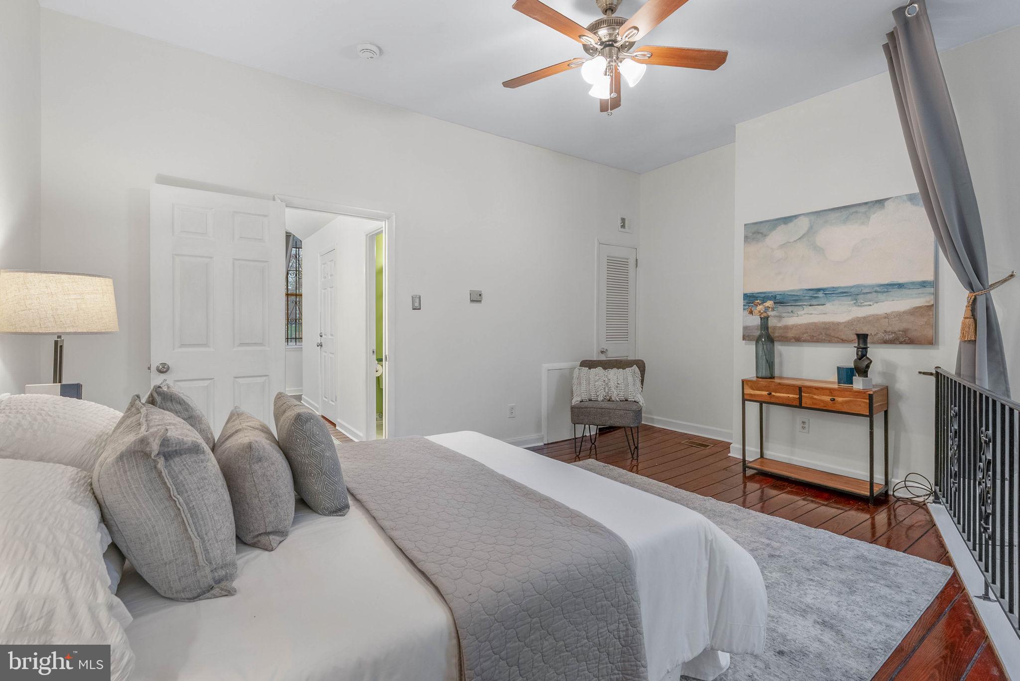 WASHINGTON SQ WEST - Residential