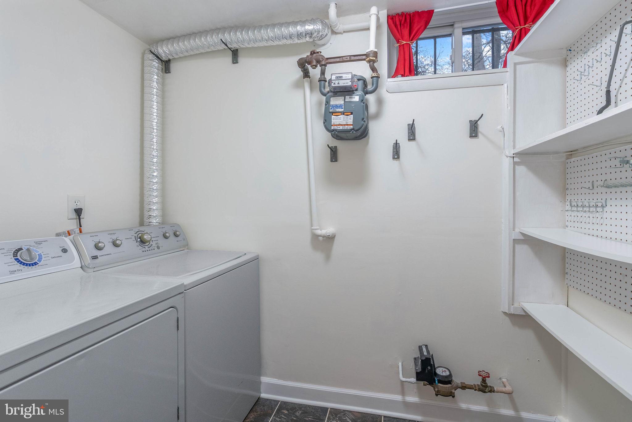 WASHINGTON SQ WEST - Residential