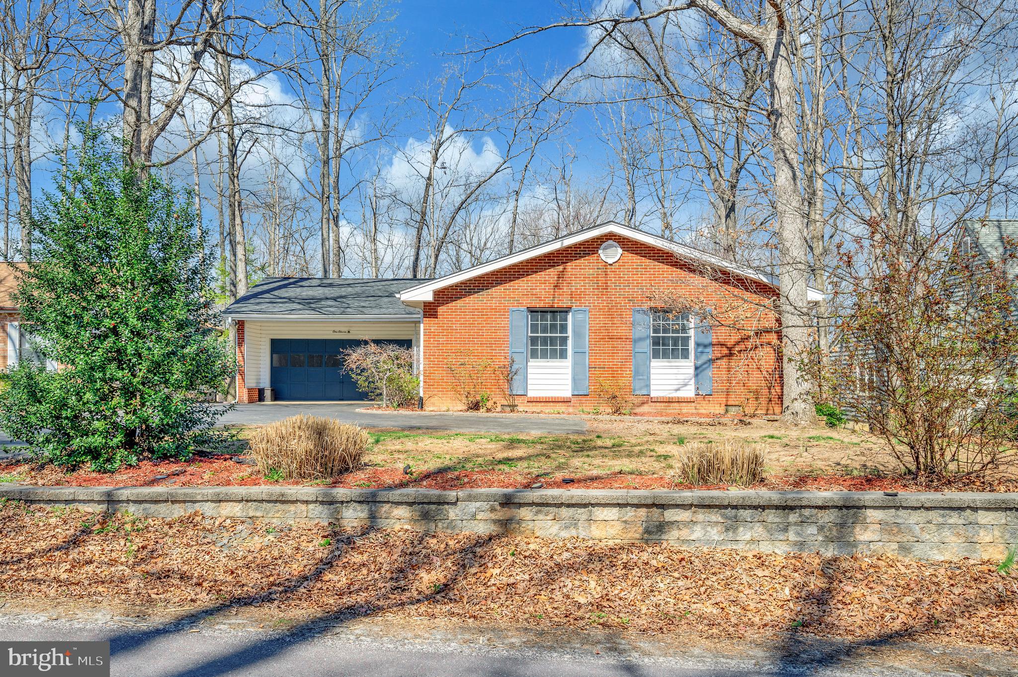 LAKE OF THE WOODS - Residential