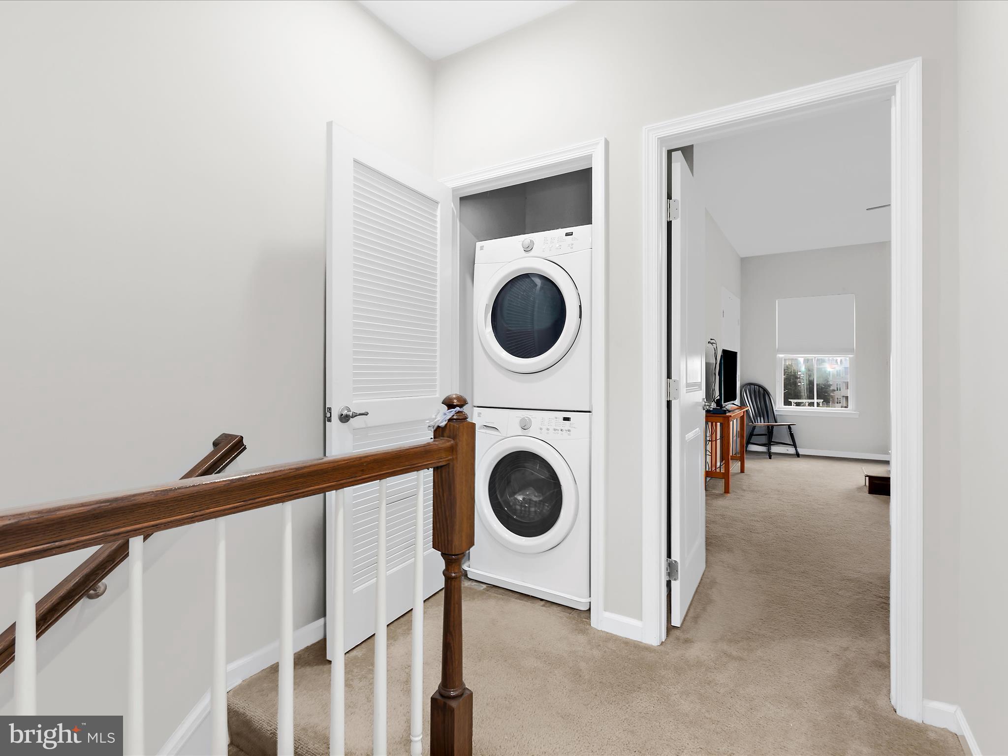 CREEKSIDE VILLAGE AT TANYARD SPRINGS - Residential