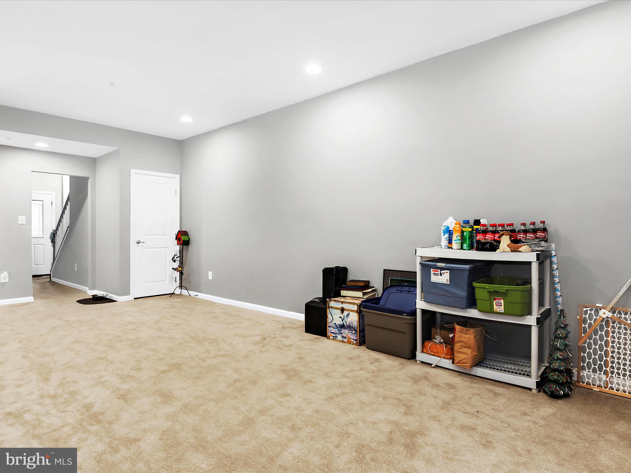 CREEKSIDE VILLAGE AT TANYARD SPRINGS - Residential