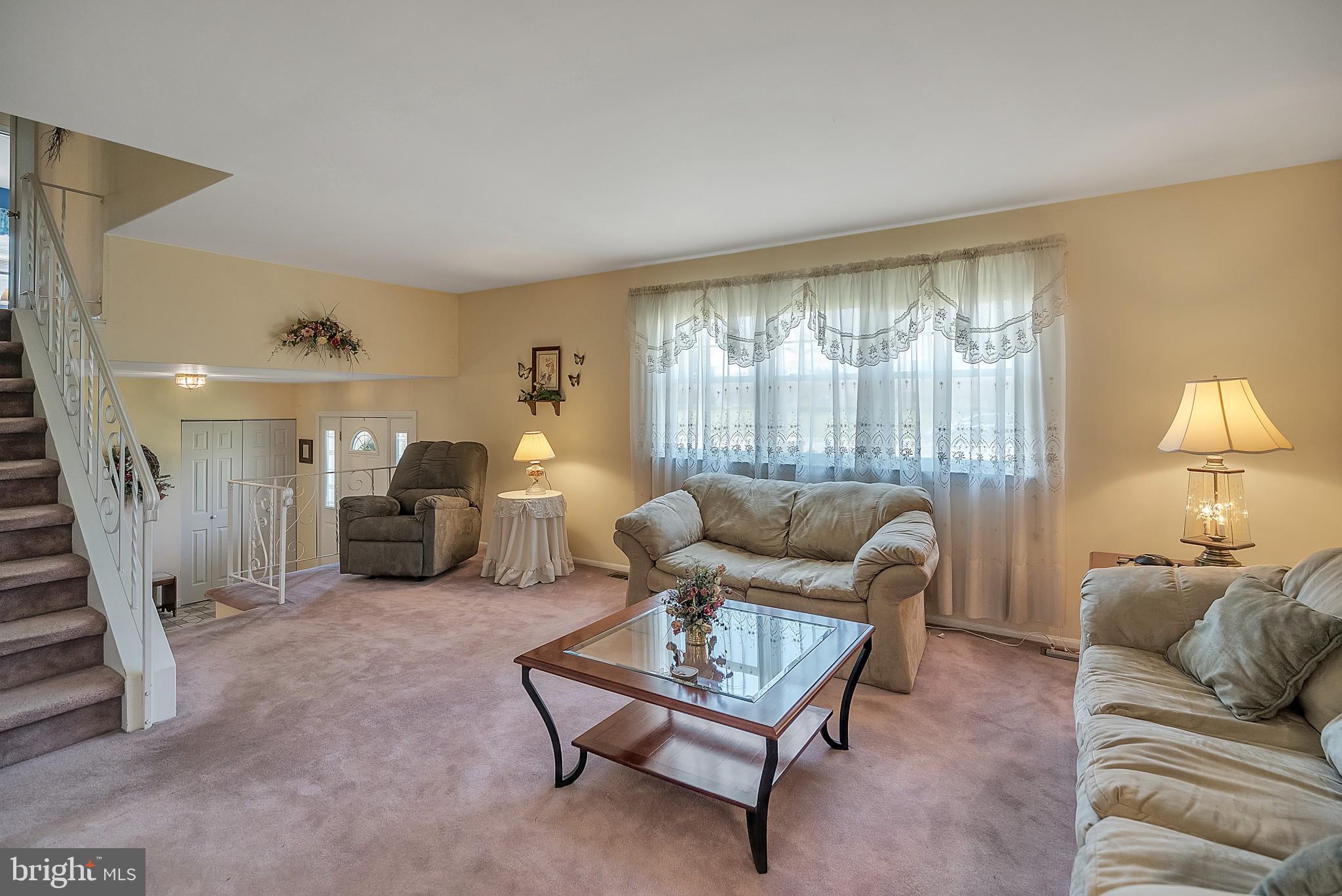 PINE VALLEY - Residential