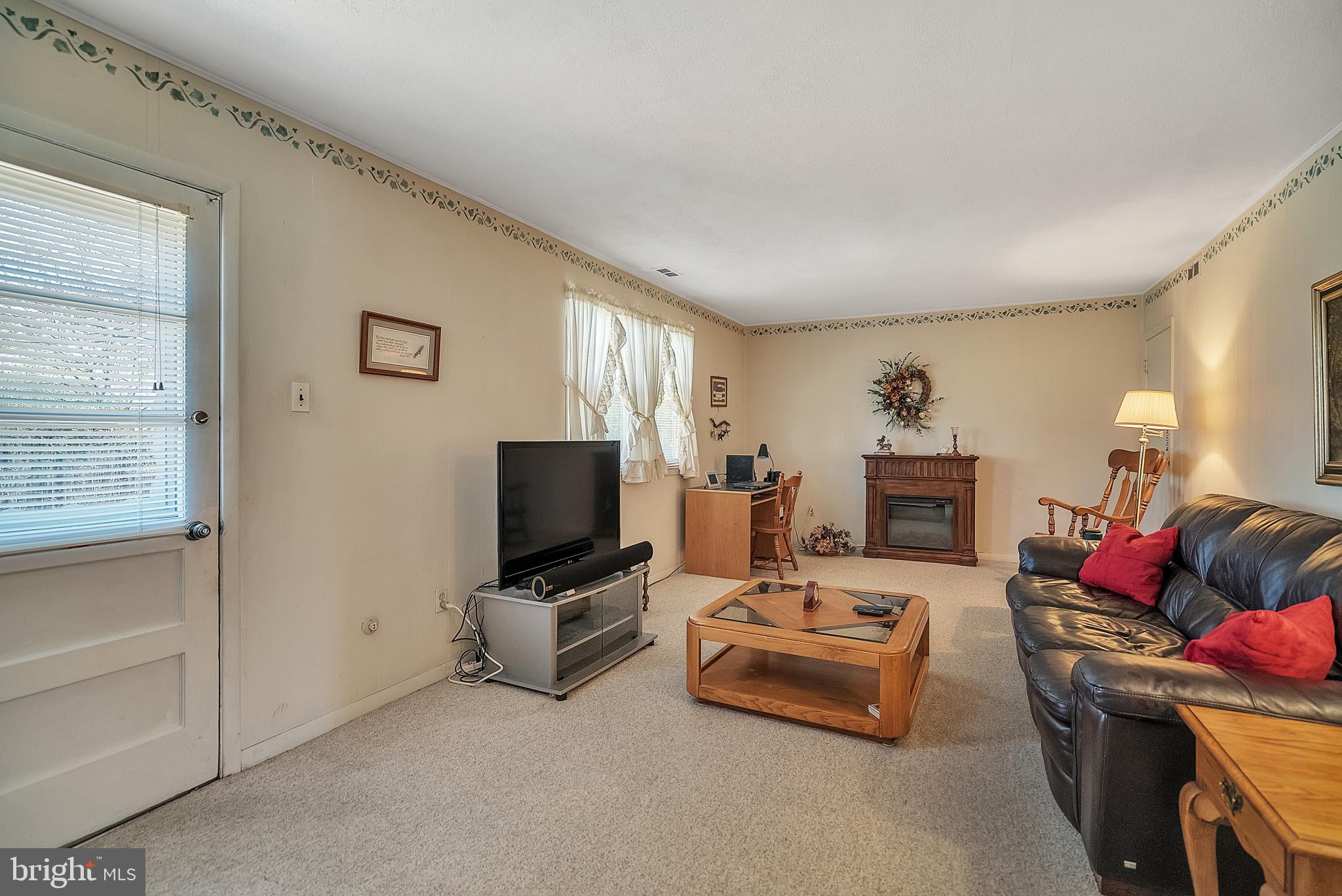 PINE VALLEY - Residential