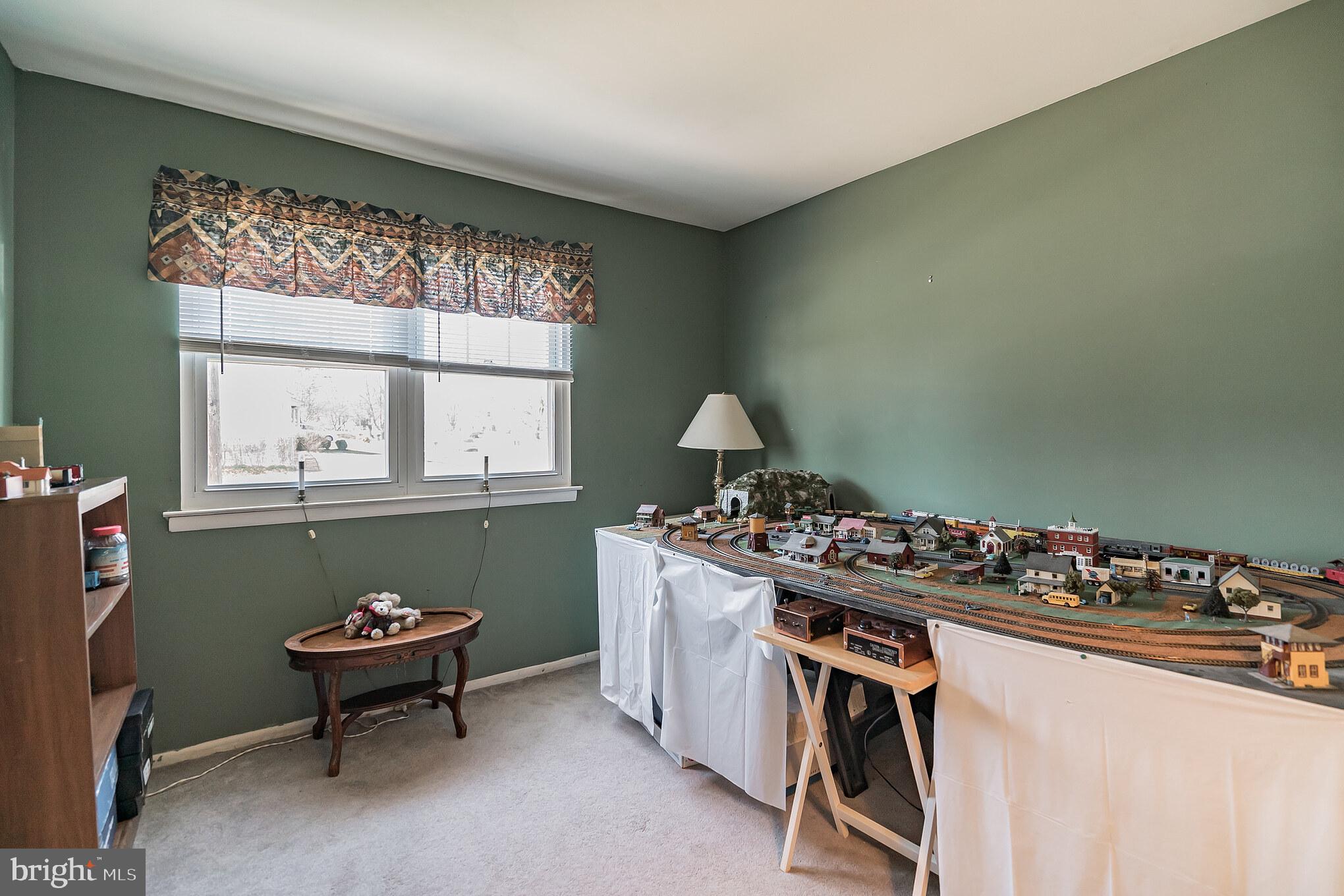PINE VALLEY - Residential
