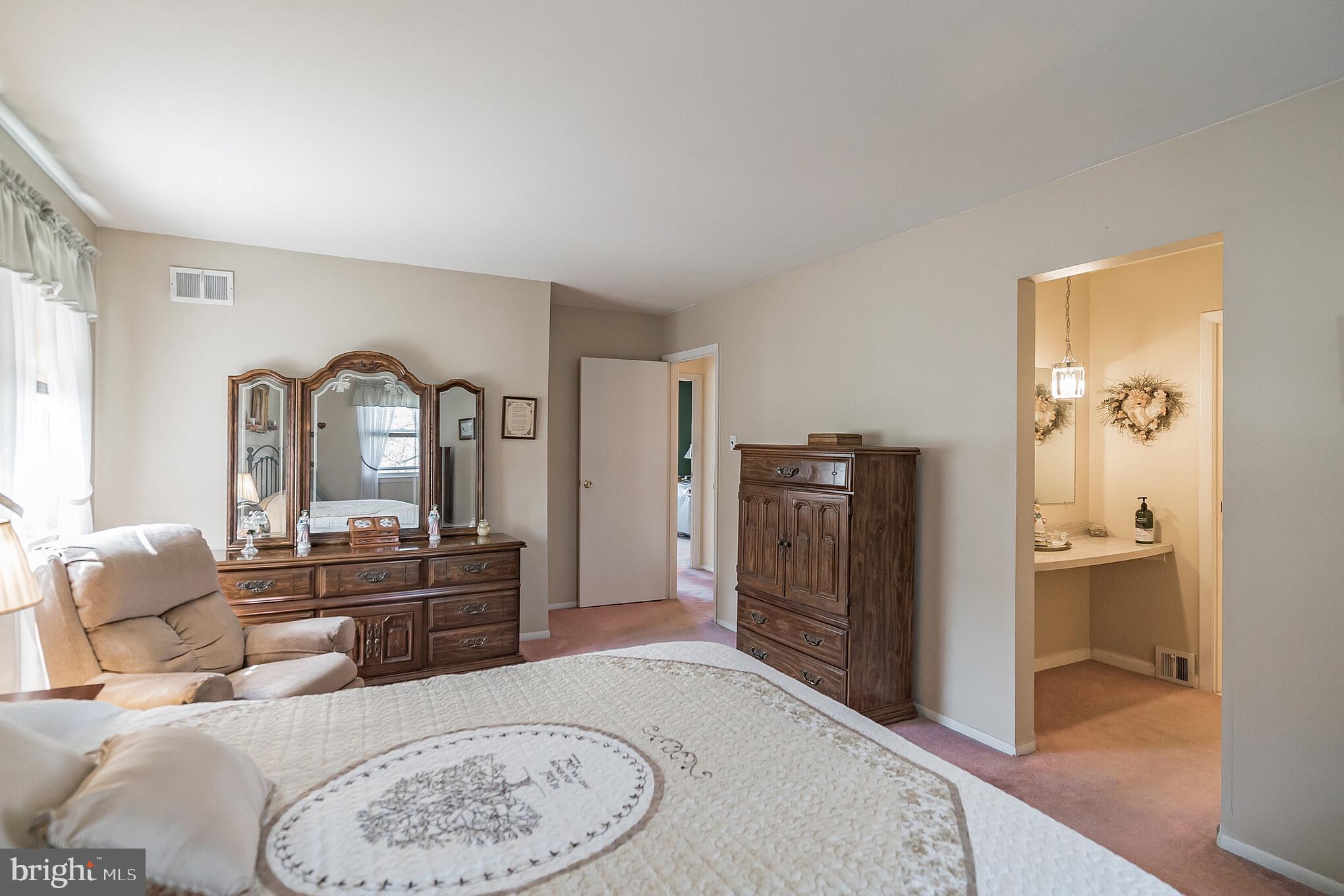 PINE VALLEY - Residential