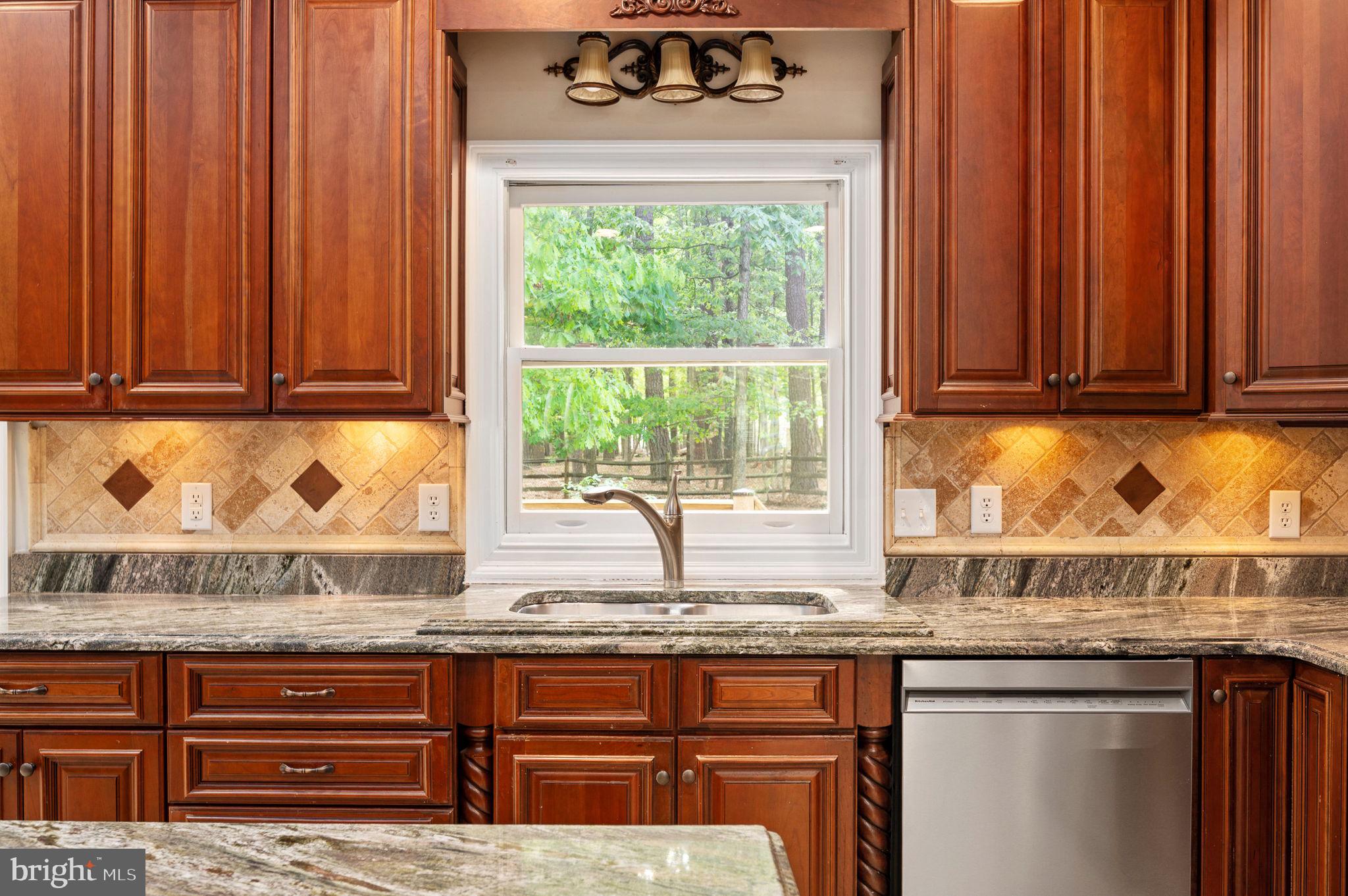 FAWN LAKE - Residential