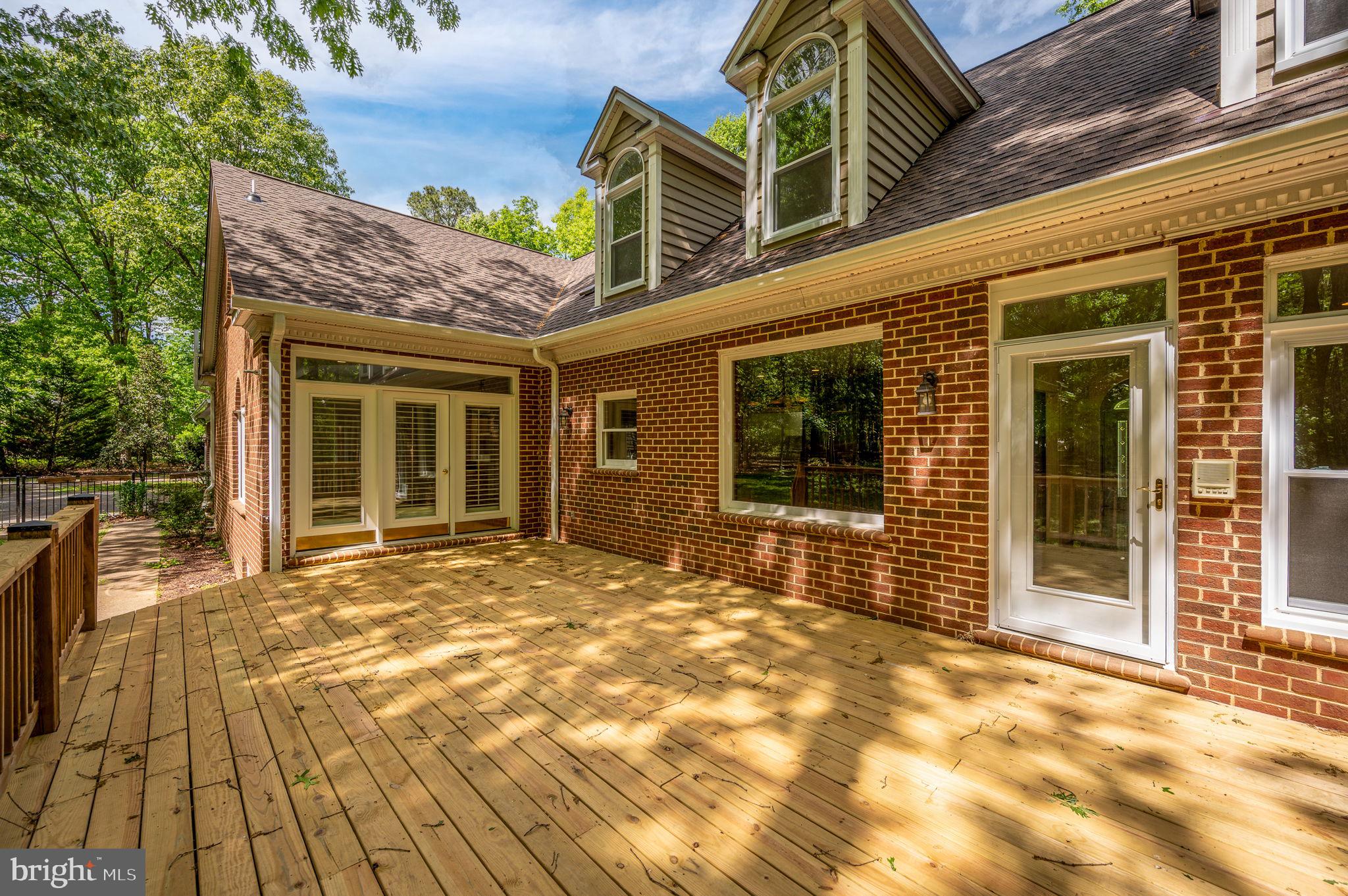 FAWN LAKE - Residential