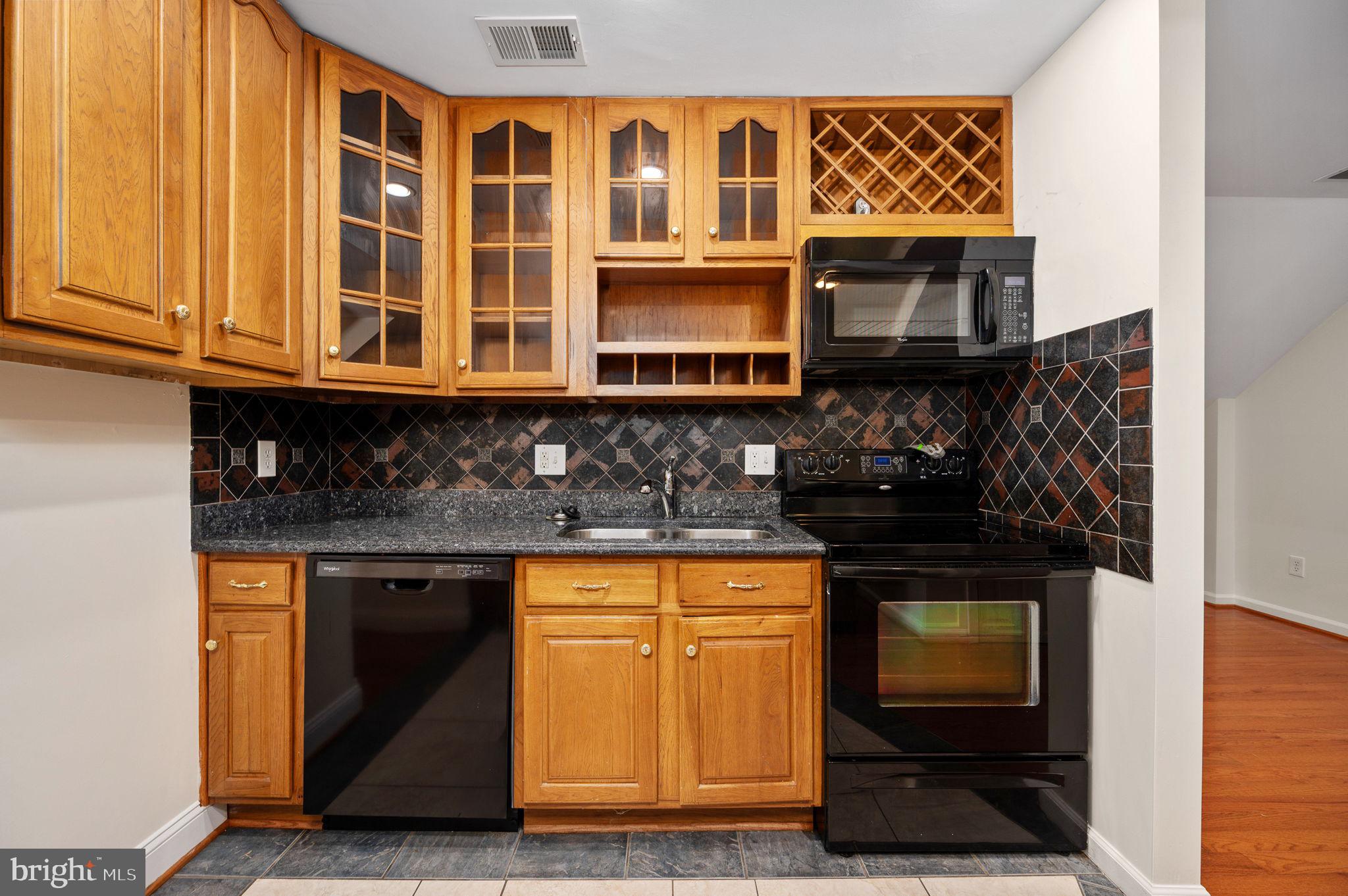 FAWN LAKE - Residential