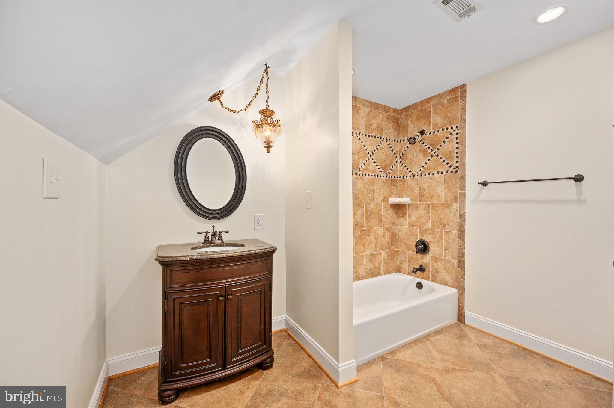 FAWN LAKE - Residential