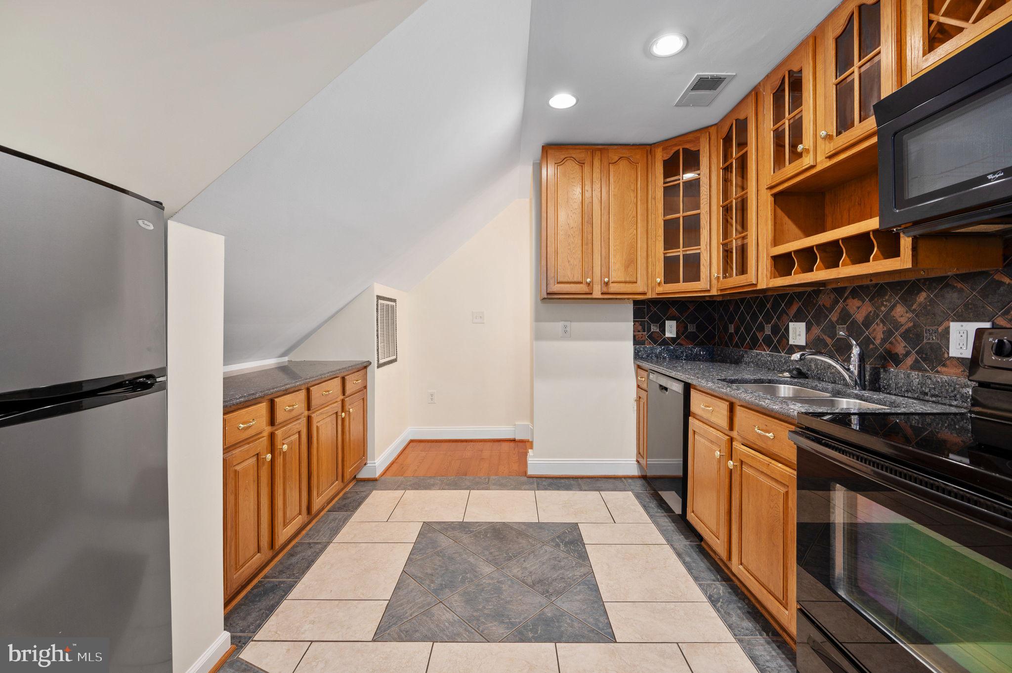 FAWN LAKE - Residential