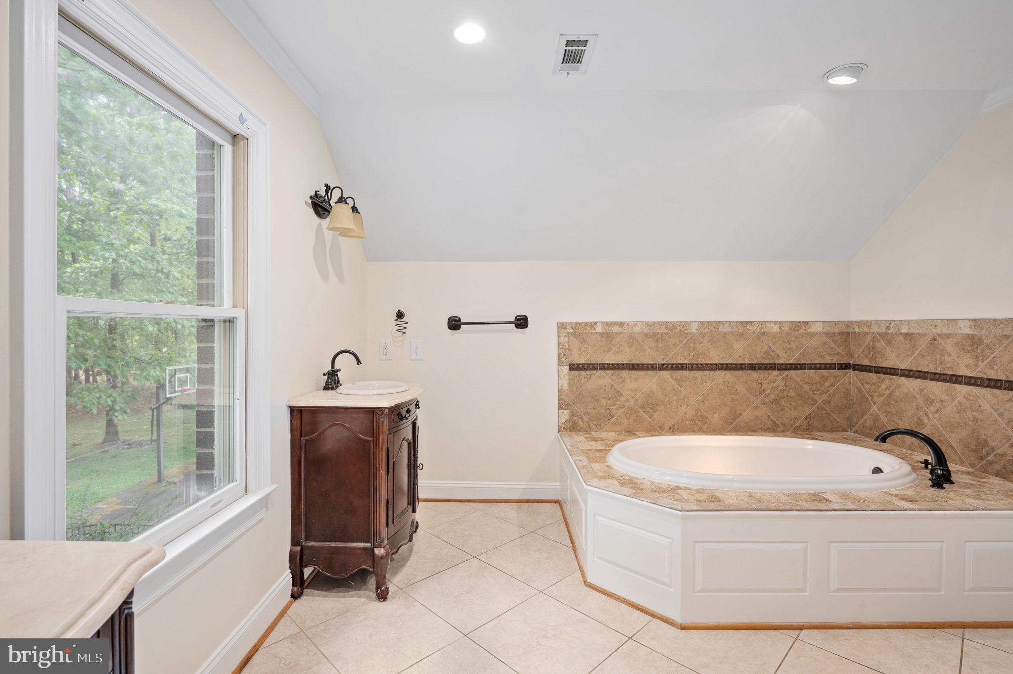 FAWN LAKE - Residential