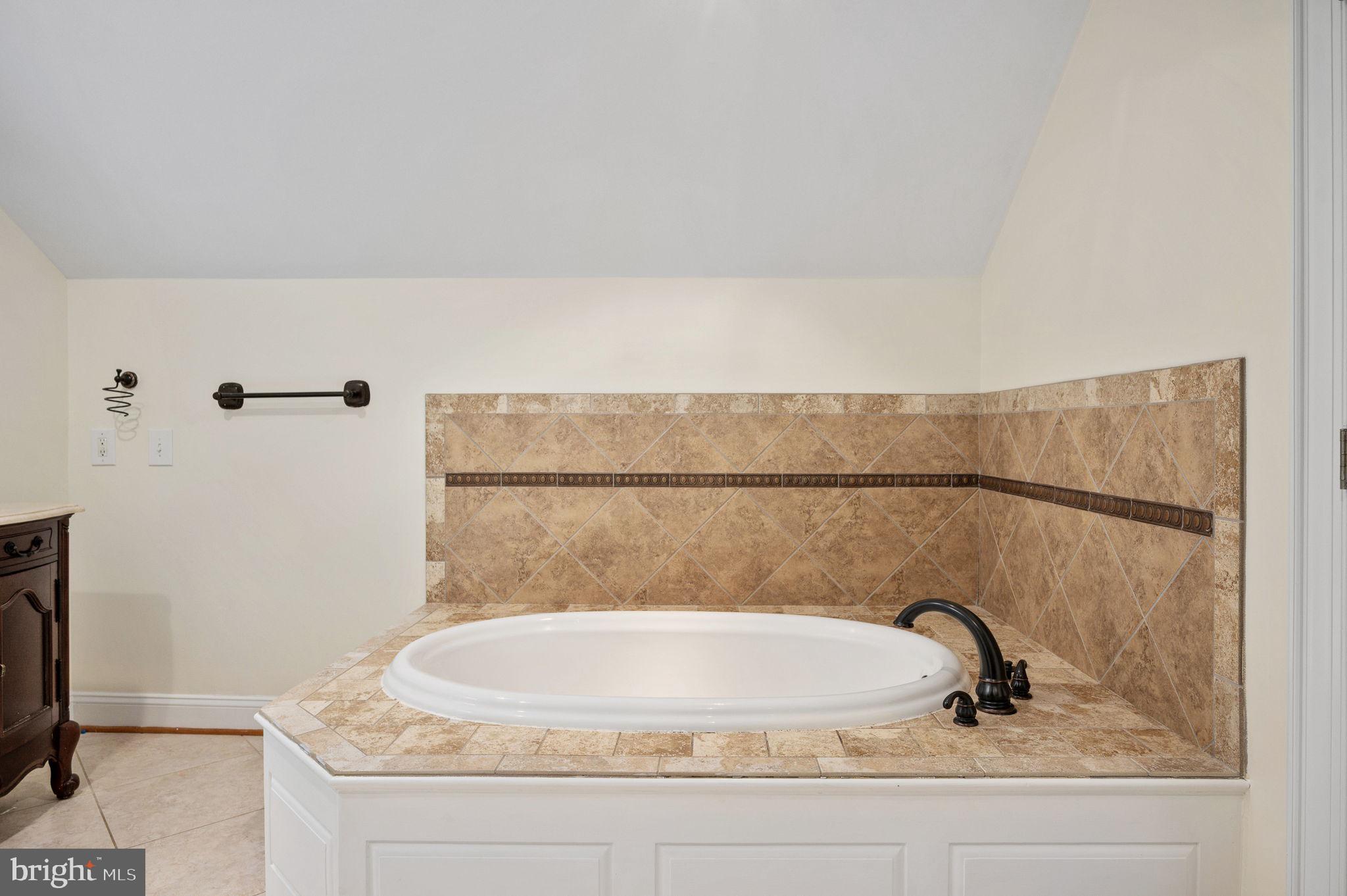 FAWN LAKE - Residential