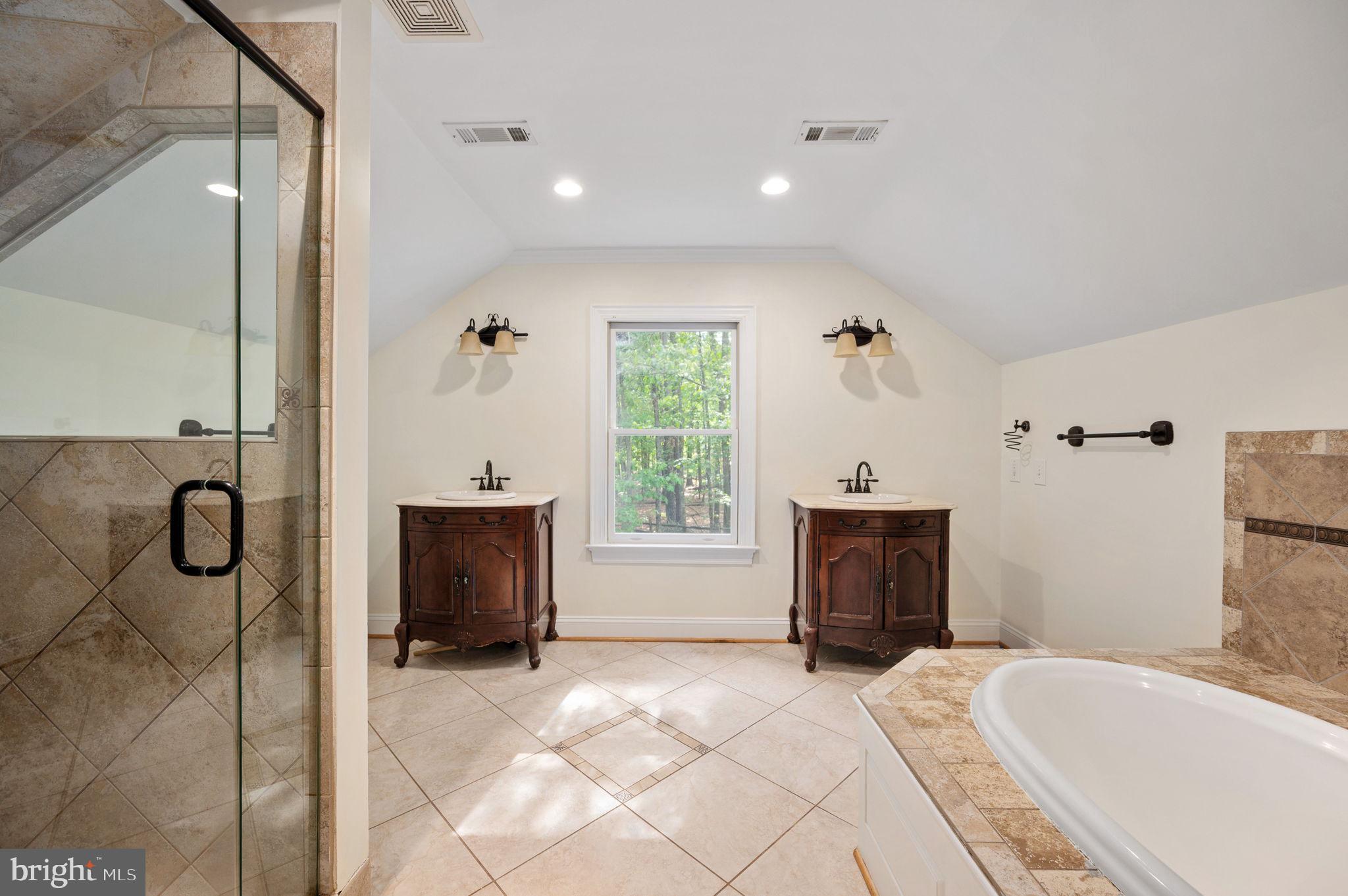 FAWN LAKE - Residential