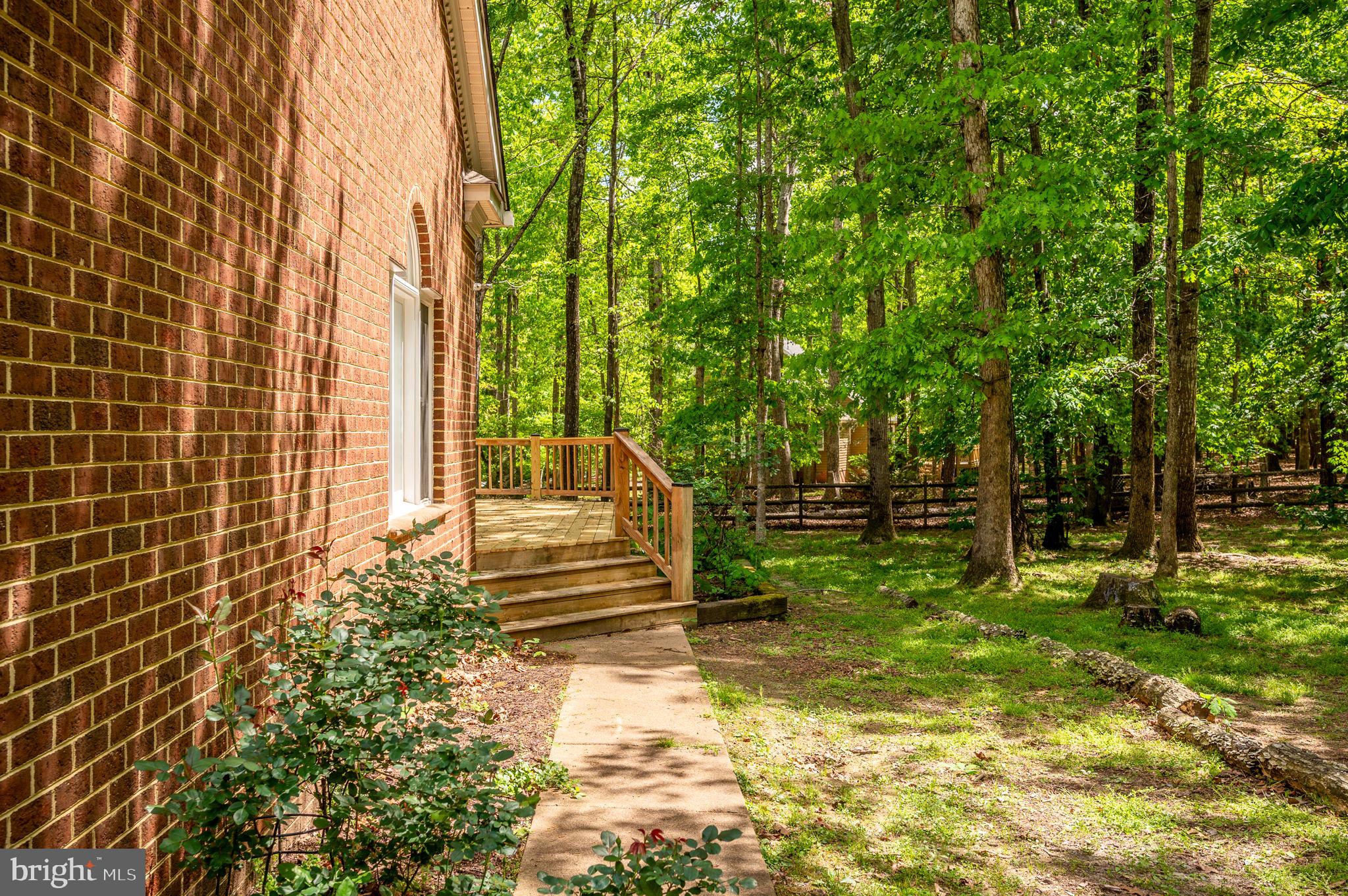 FAWN LAKE - Residential