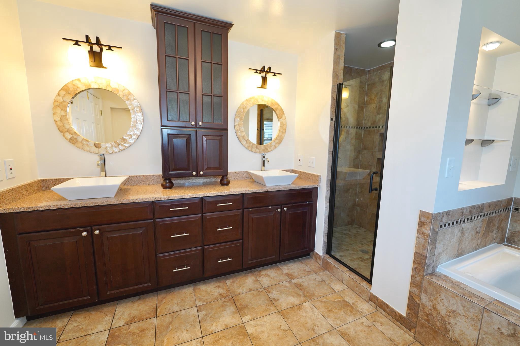 SPRING LAKE FARM - Residential