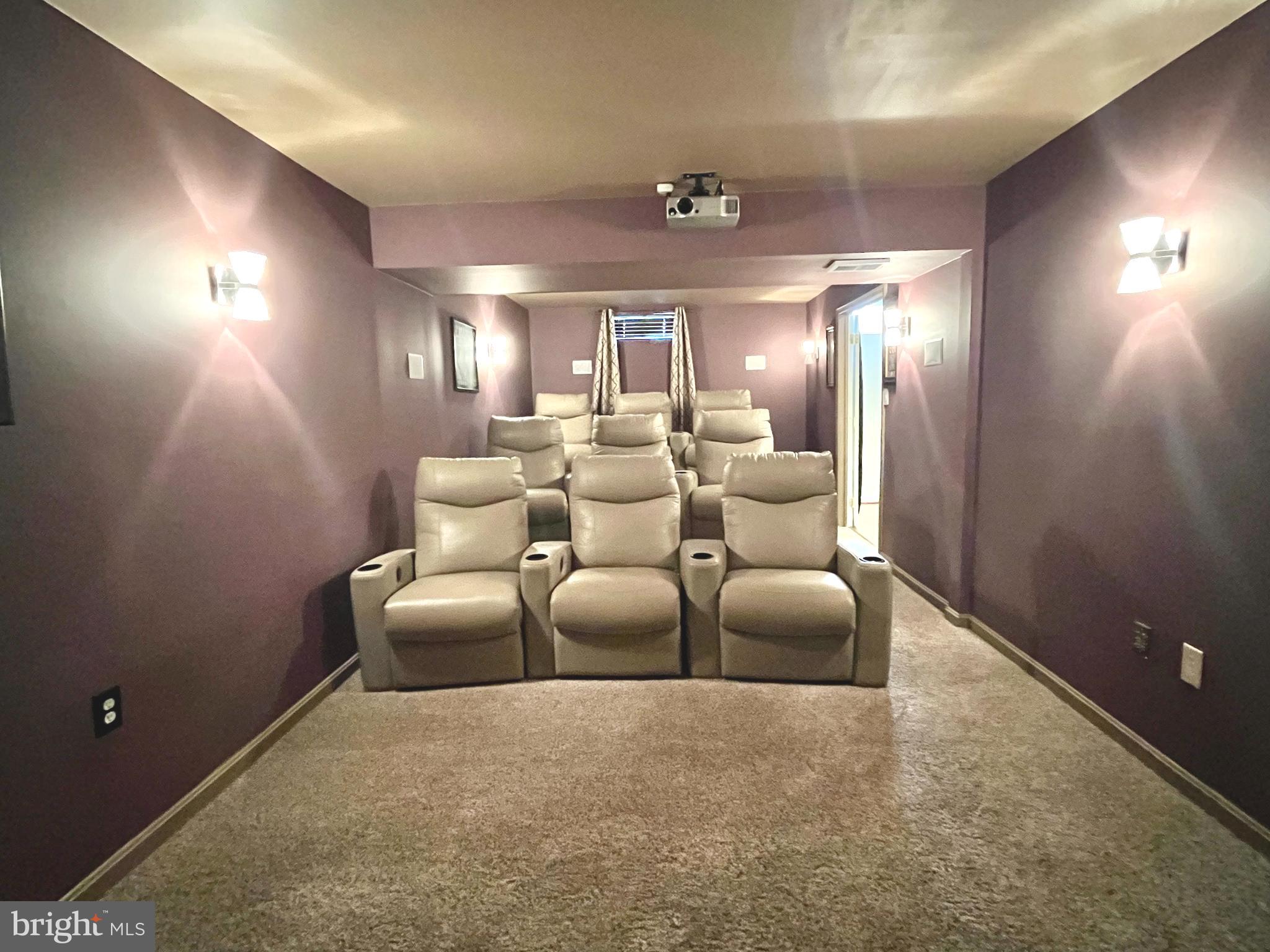 SPRING LAKE FARM - Residential