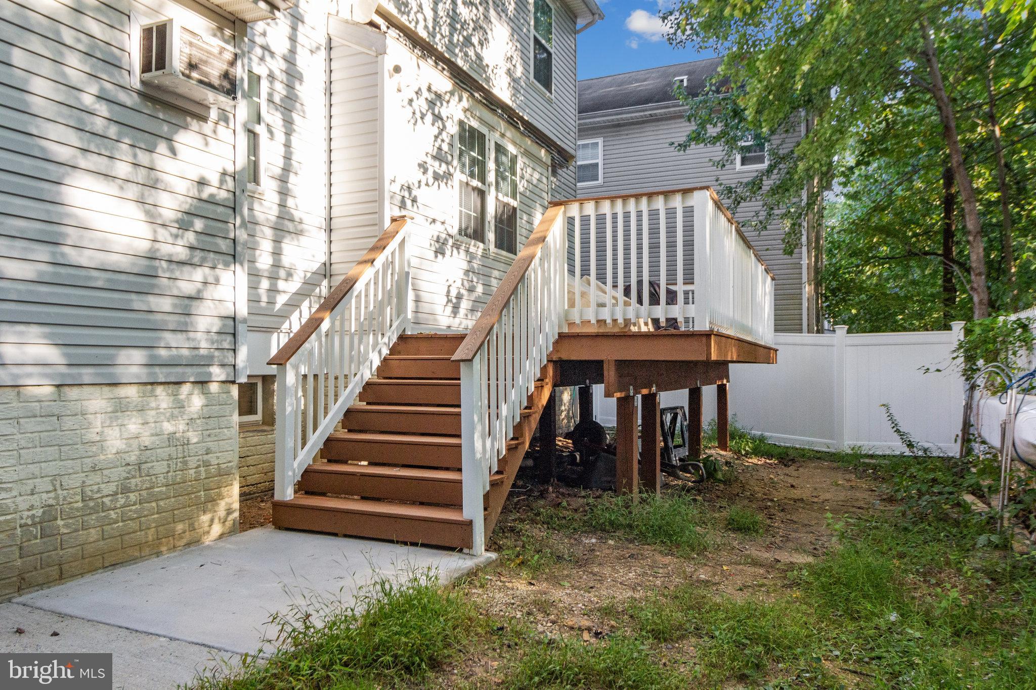 NEW COLONY VILLAGE - Residential