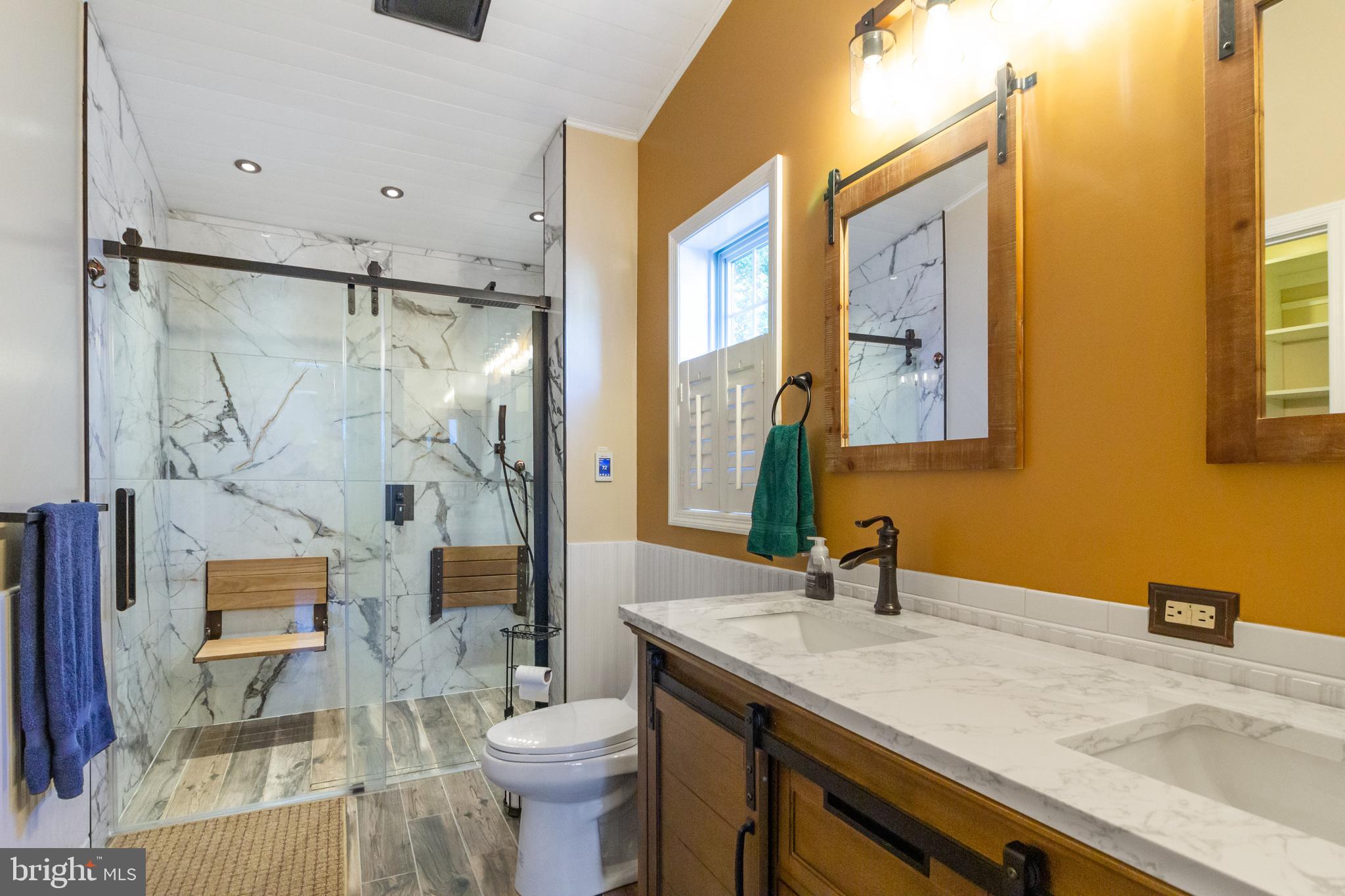 NEW COLONY VILLAGE - Residential