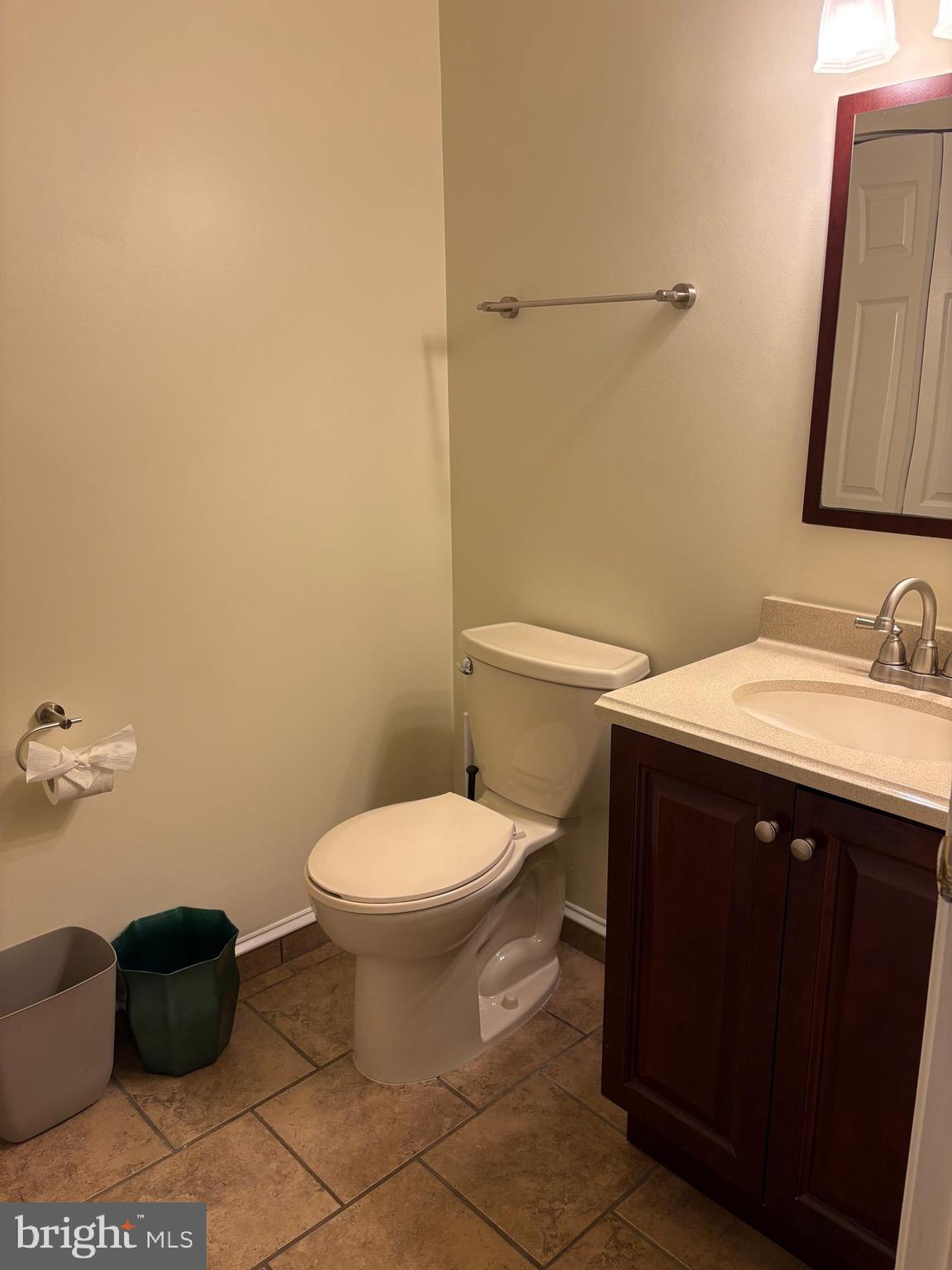 OYSTER HARBOR - Residential Lease