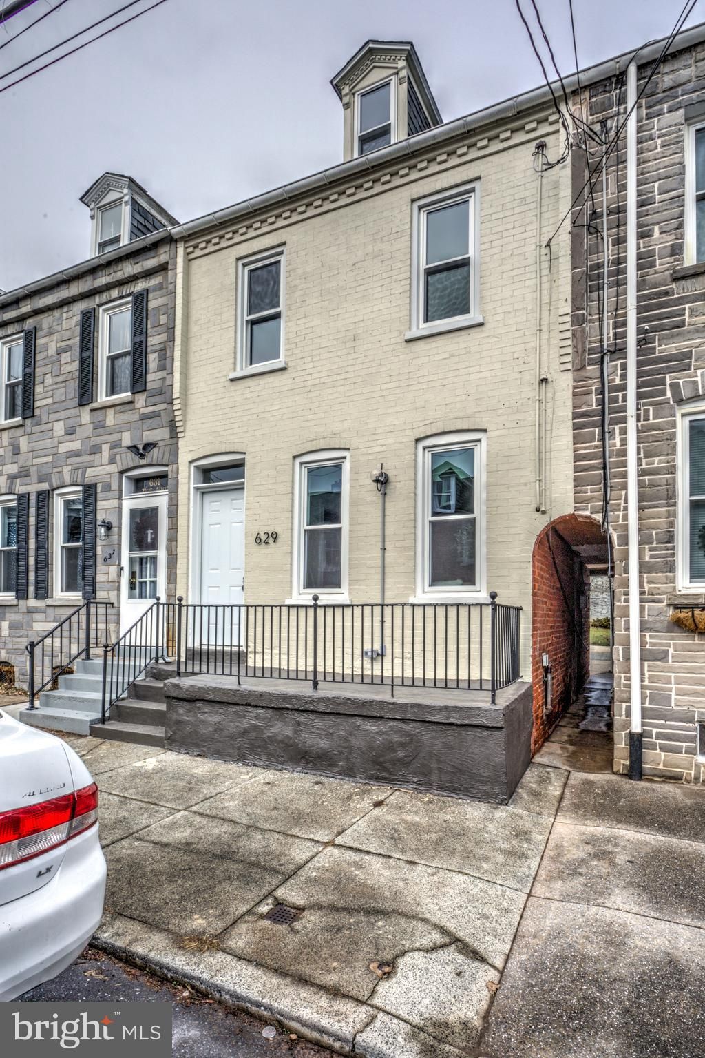 Photo of 629 FIRST, LANCASTER, PA 17603 (MLS # PALA2029720)