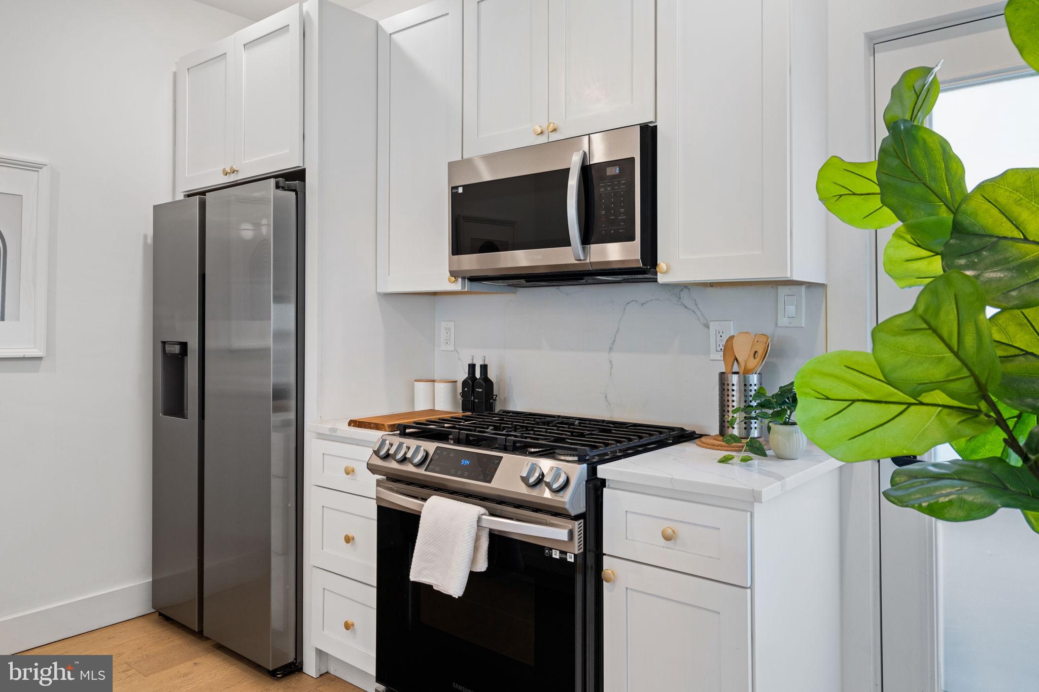 MANTUA - Residential