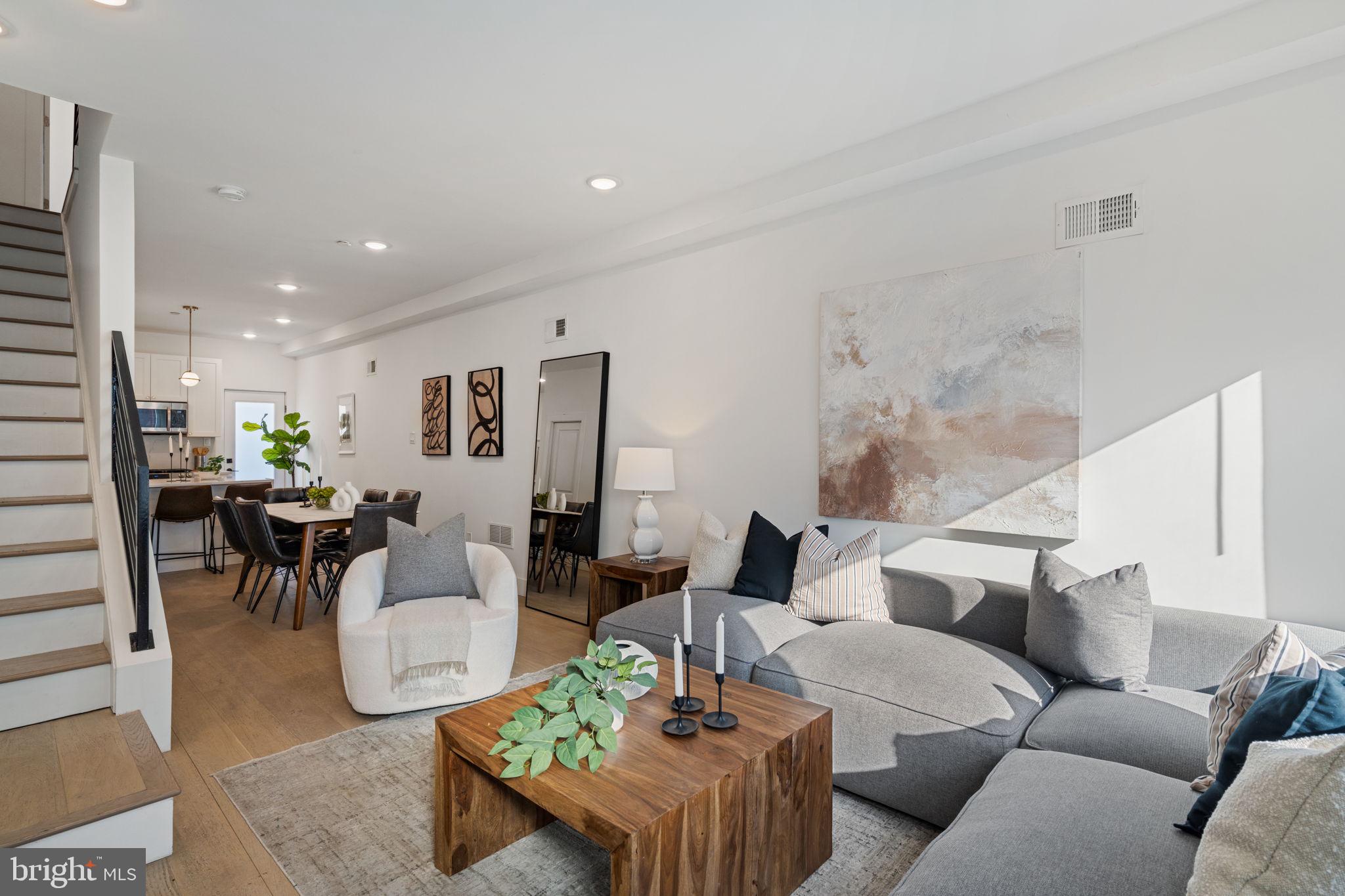 MANTUA - Residential