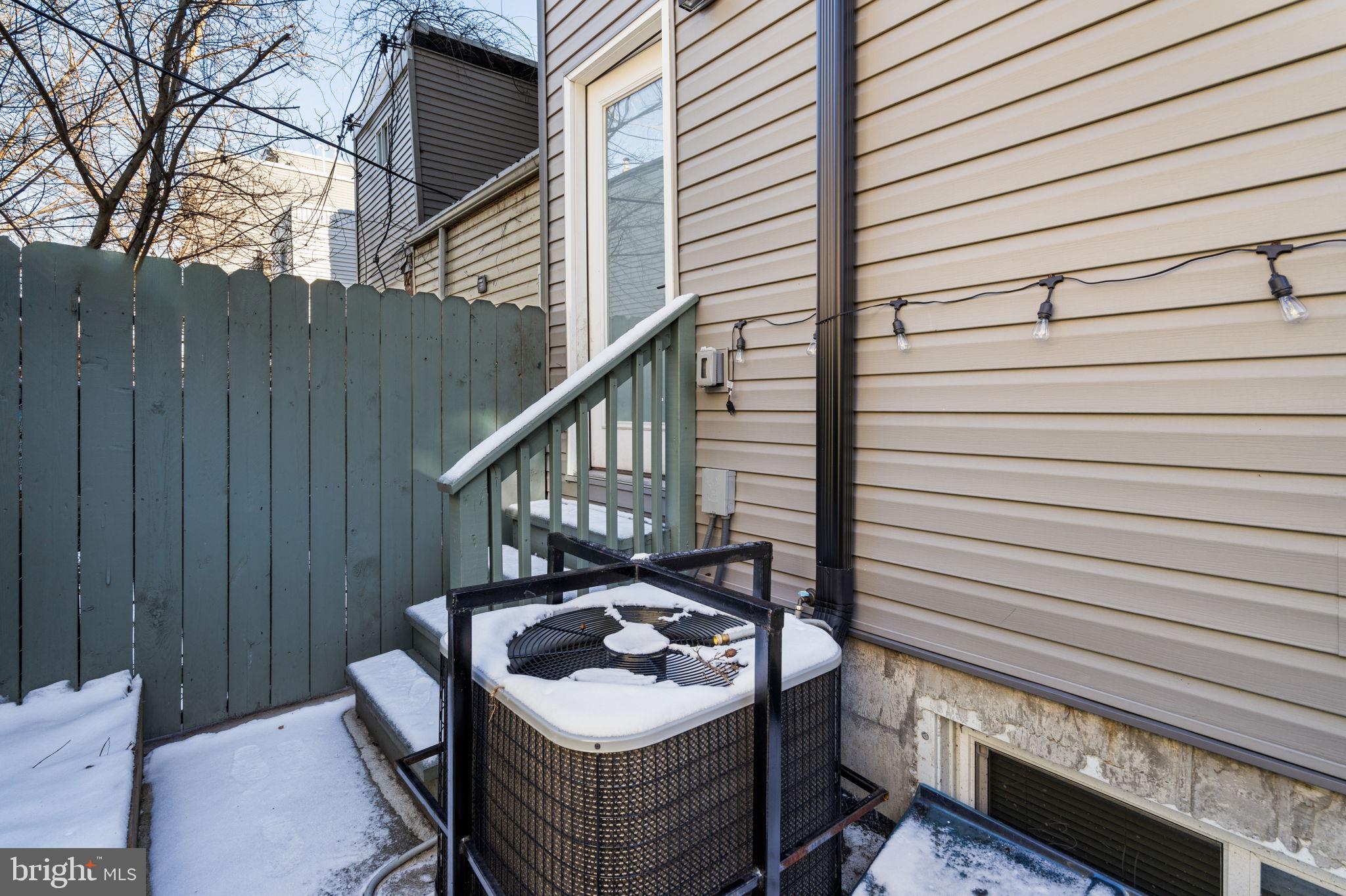 MANTUA - Residential