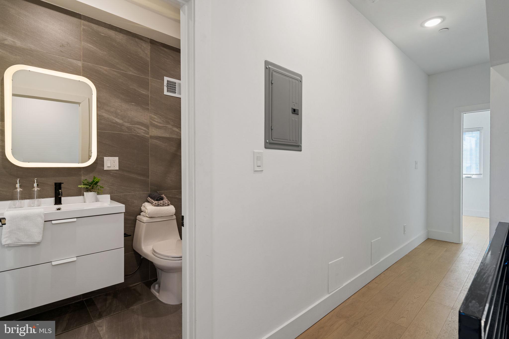 MANTUA - Residential