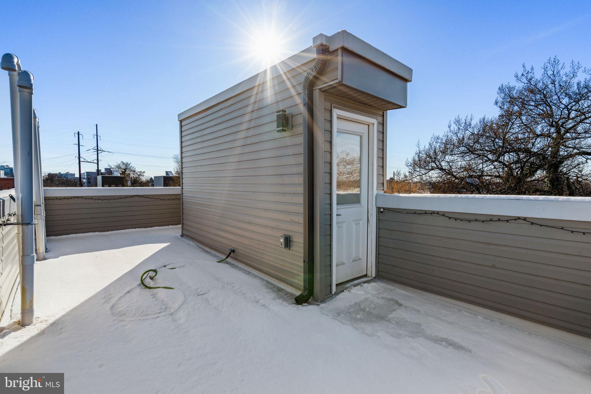 MANTUA - Residential