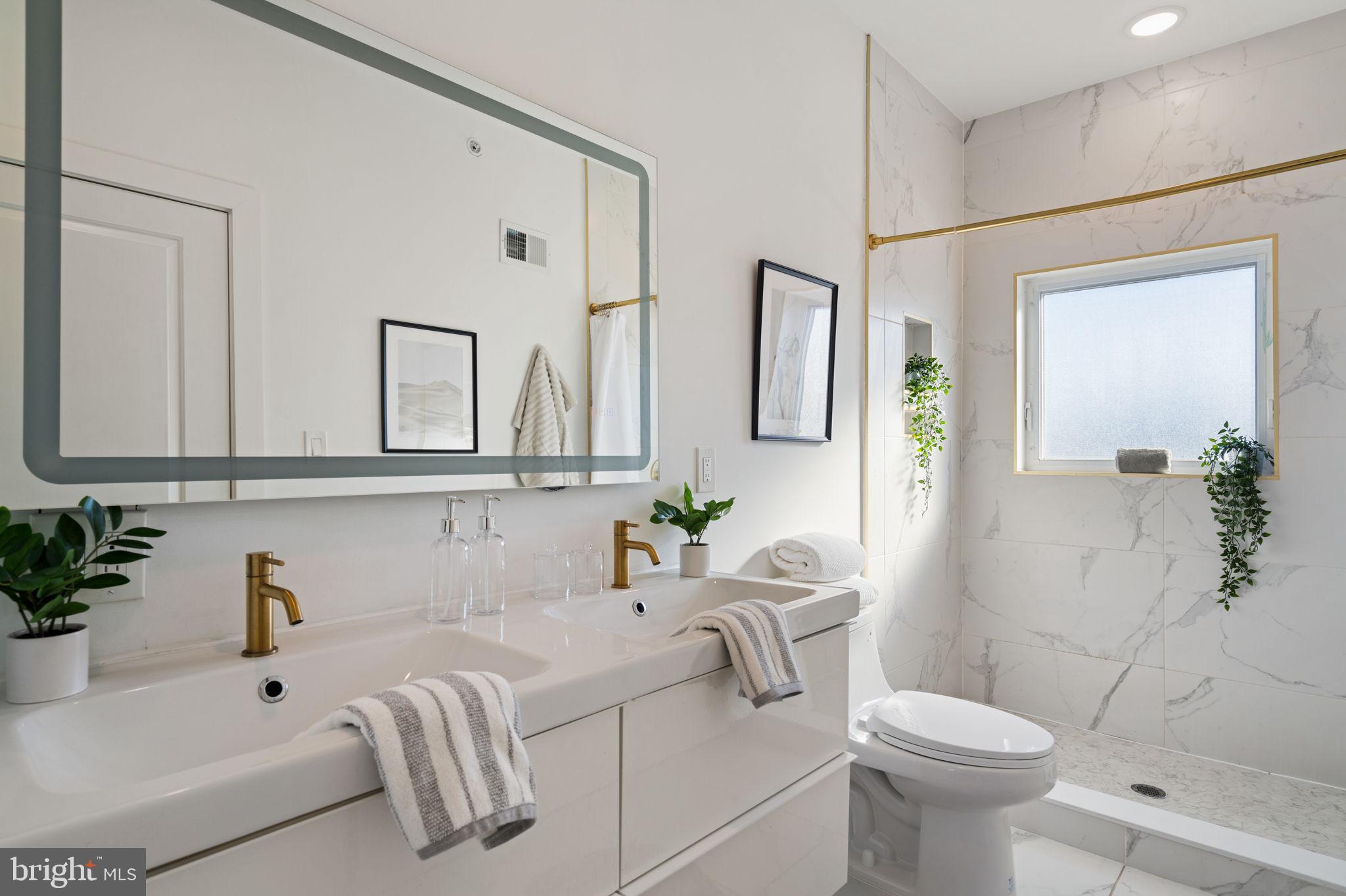 MANTUA - Residential