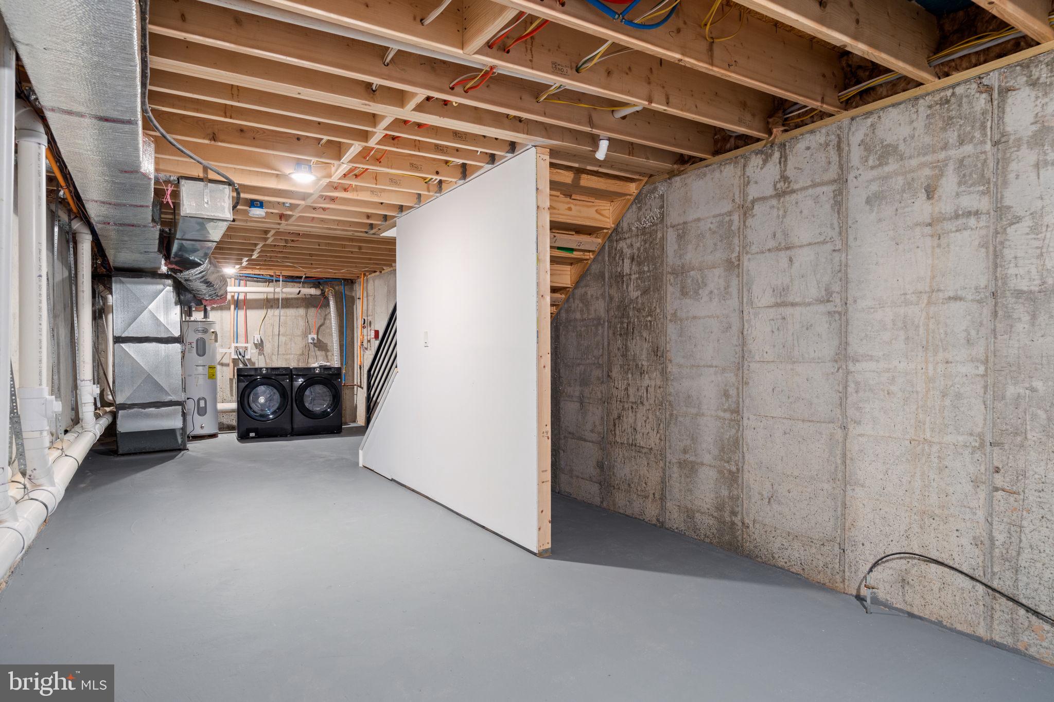 MANTUA - Residential