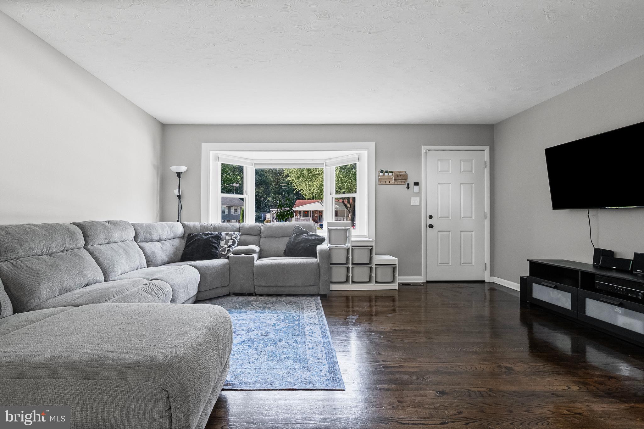 1908 BELLFLOWER COURT