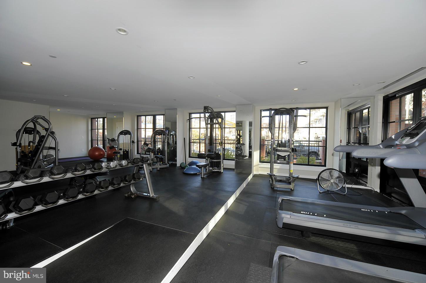 THE WOOSTER AND MERCER LOFTS - Residential