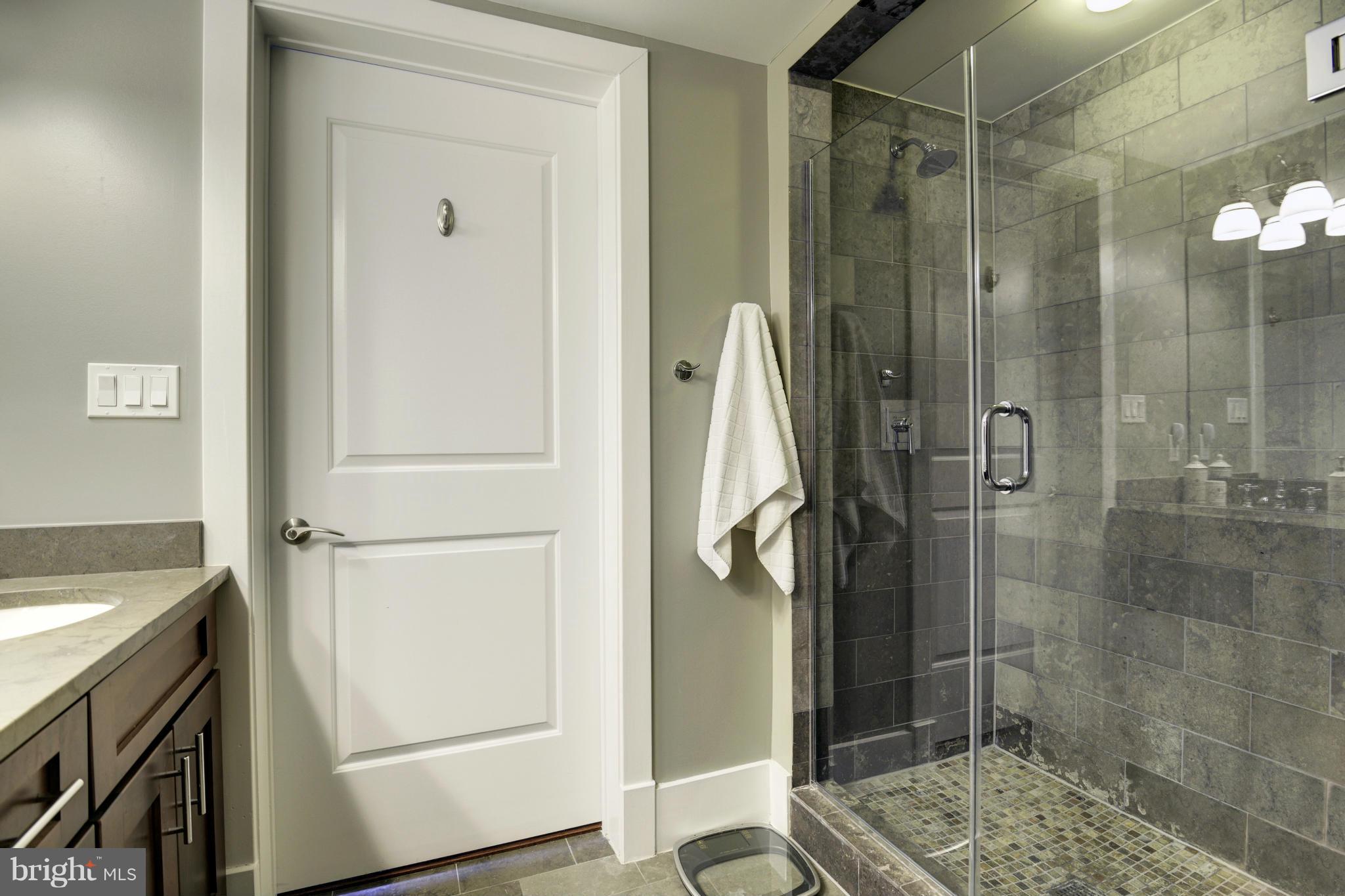 THE WOOSTER AND MERCER LOFTS - Residential