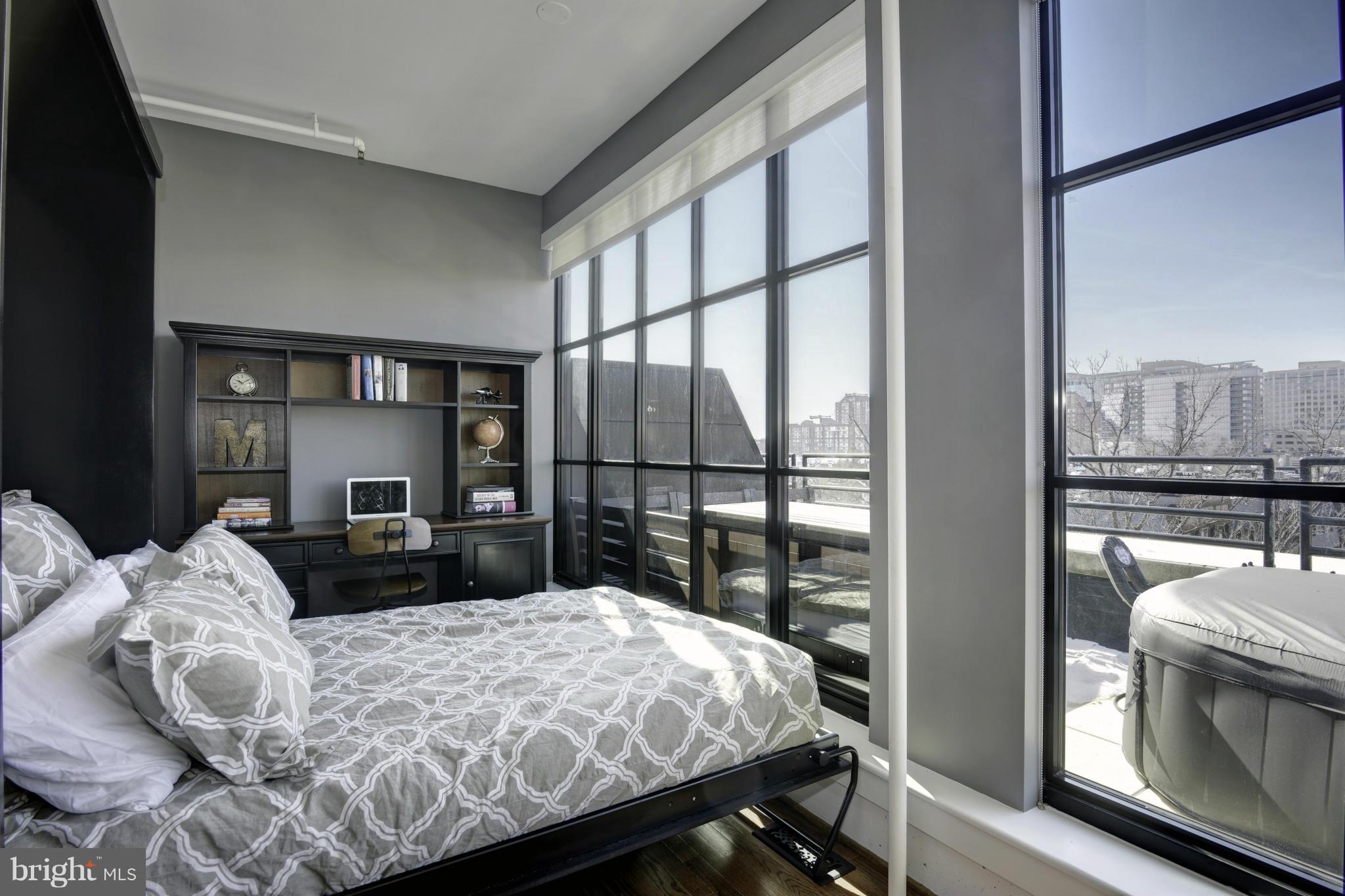 THE WOOSTER AND MERCER LOFTS - Residential