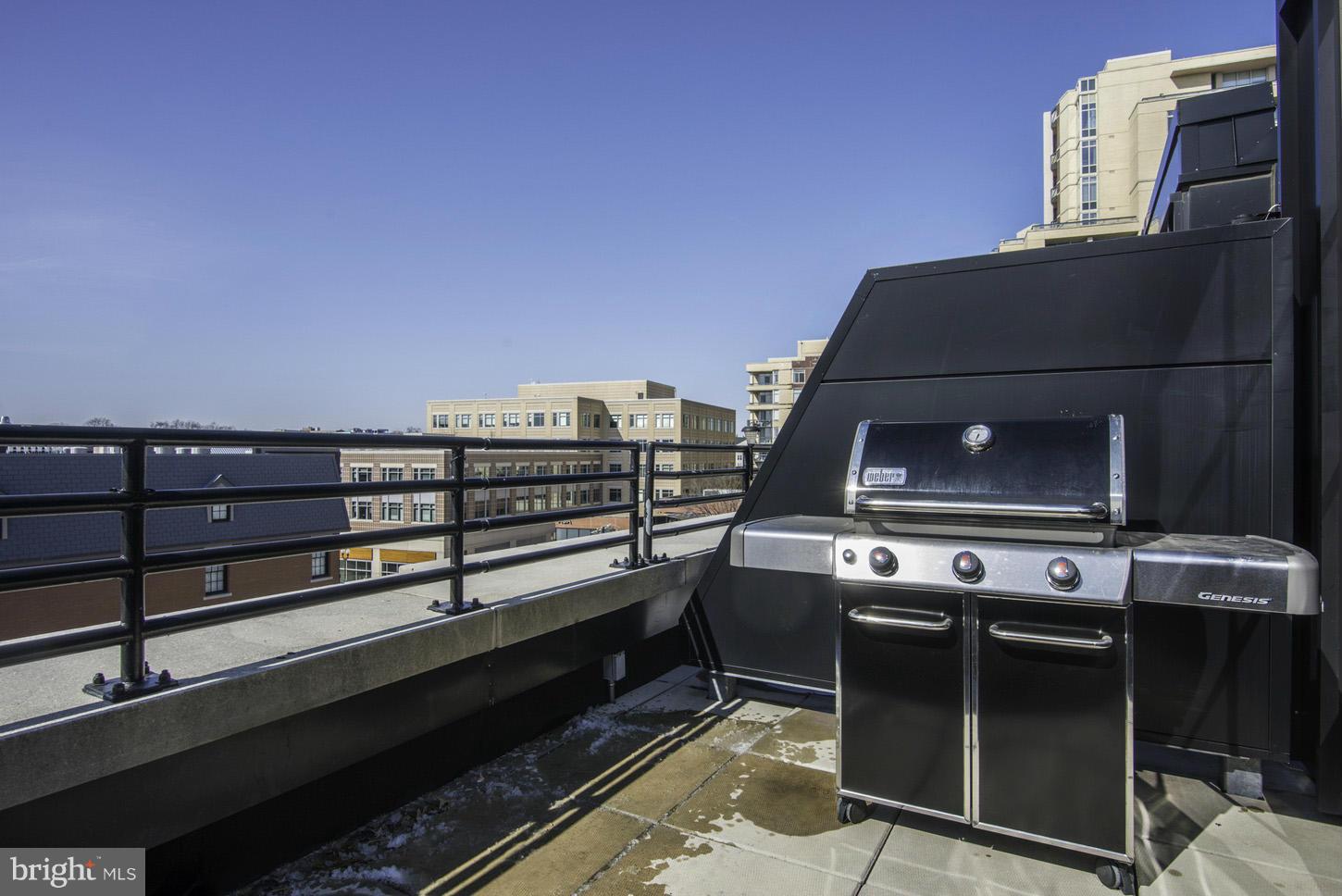 THE WOOSTER AND MERCER LOFTS - Residential