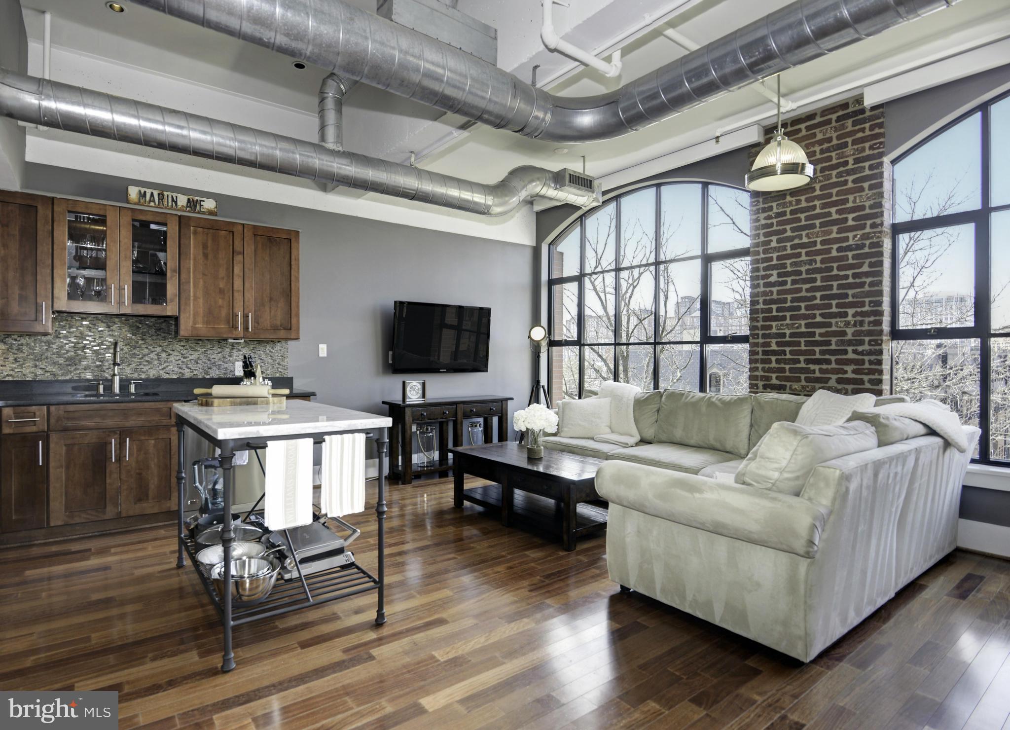 THE WOOSTER AND MERCER LOFTS - Residential