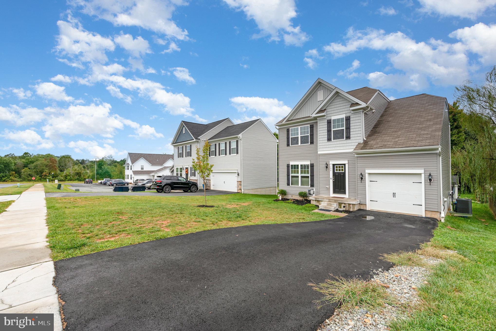 MAPLE HEIGHTS - Residential