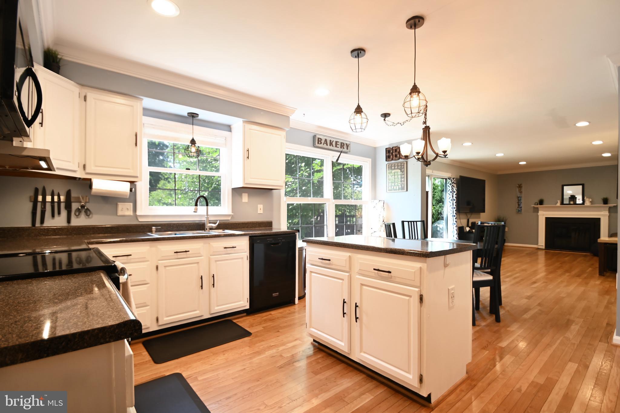 HIDDEN SPRING - Residential