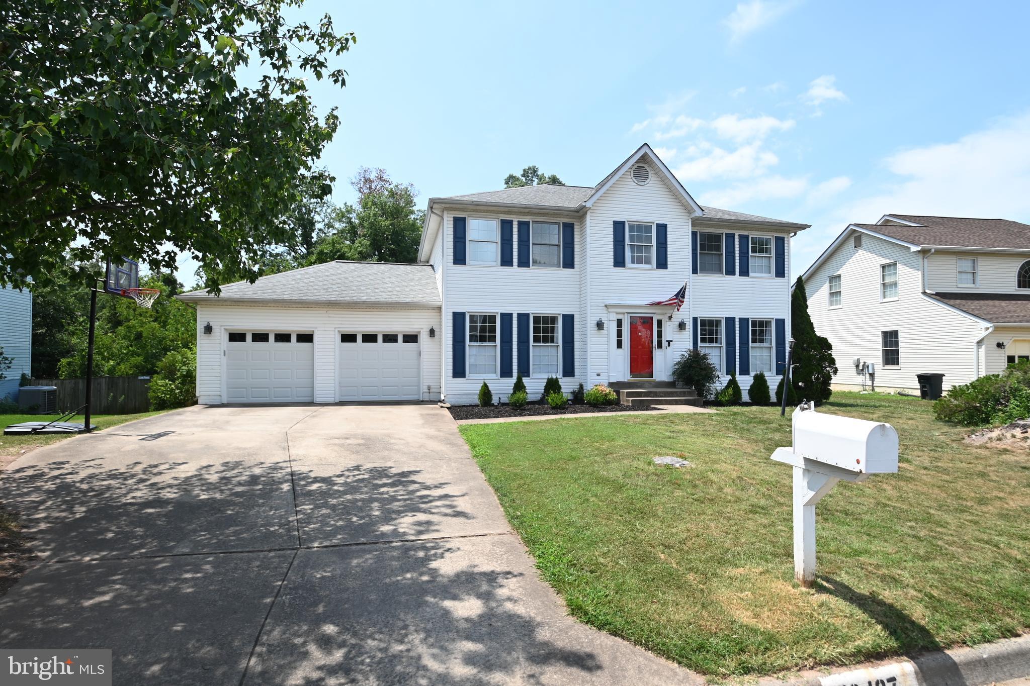 HIDDEN SPRING - Residential