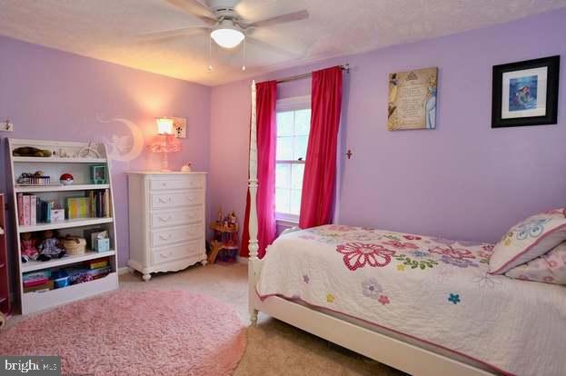 HIDDEN SPRING - Residential