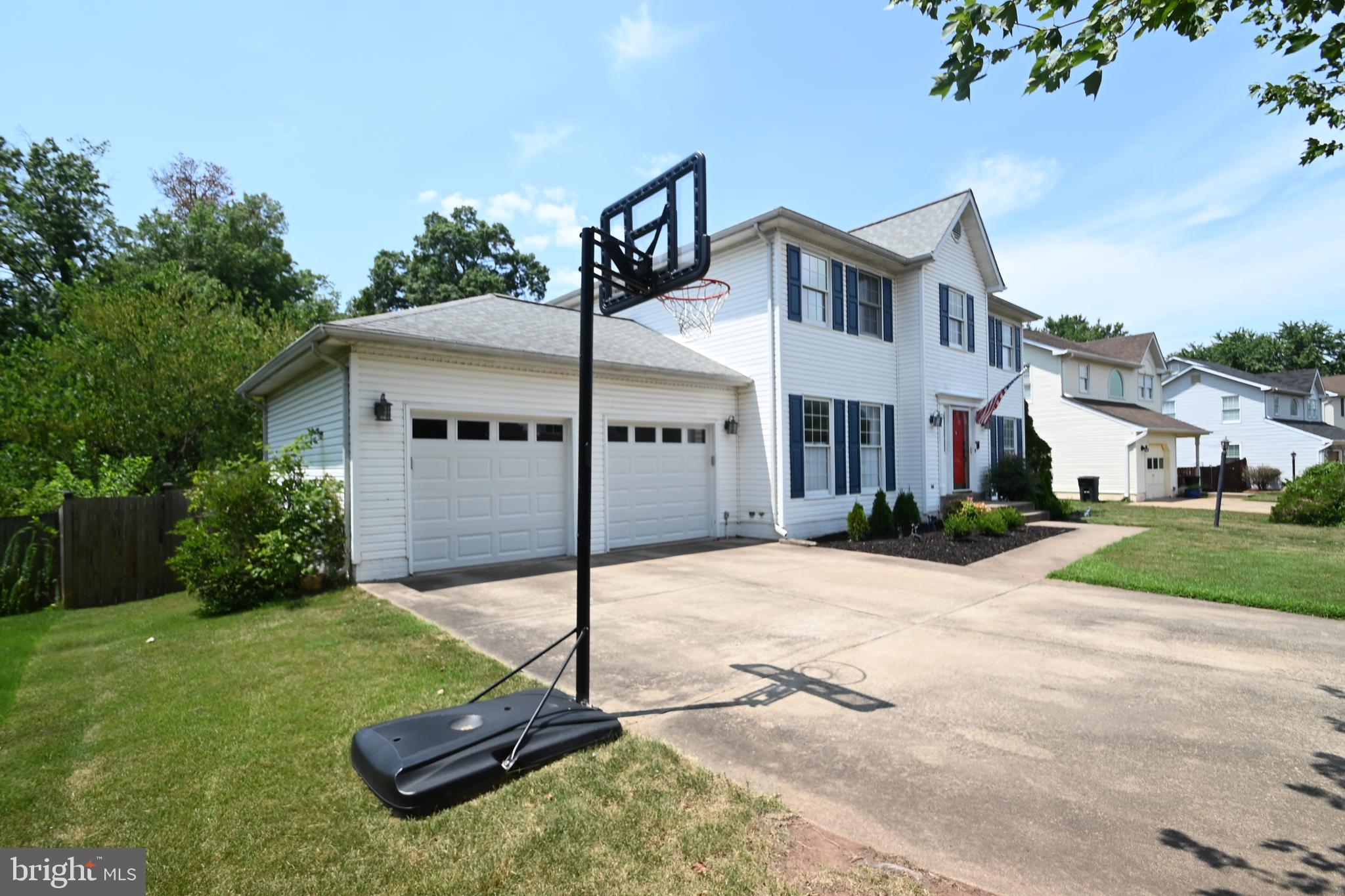 HIDDEN SPRING - Residential