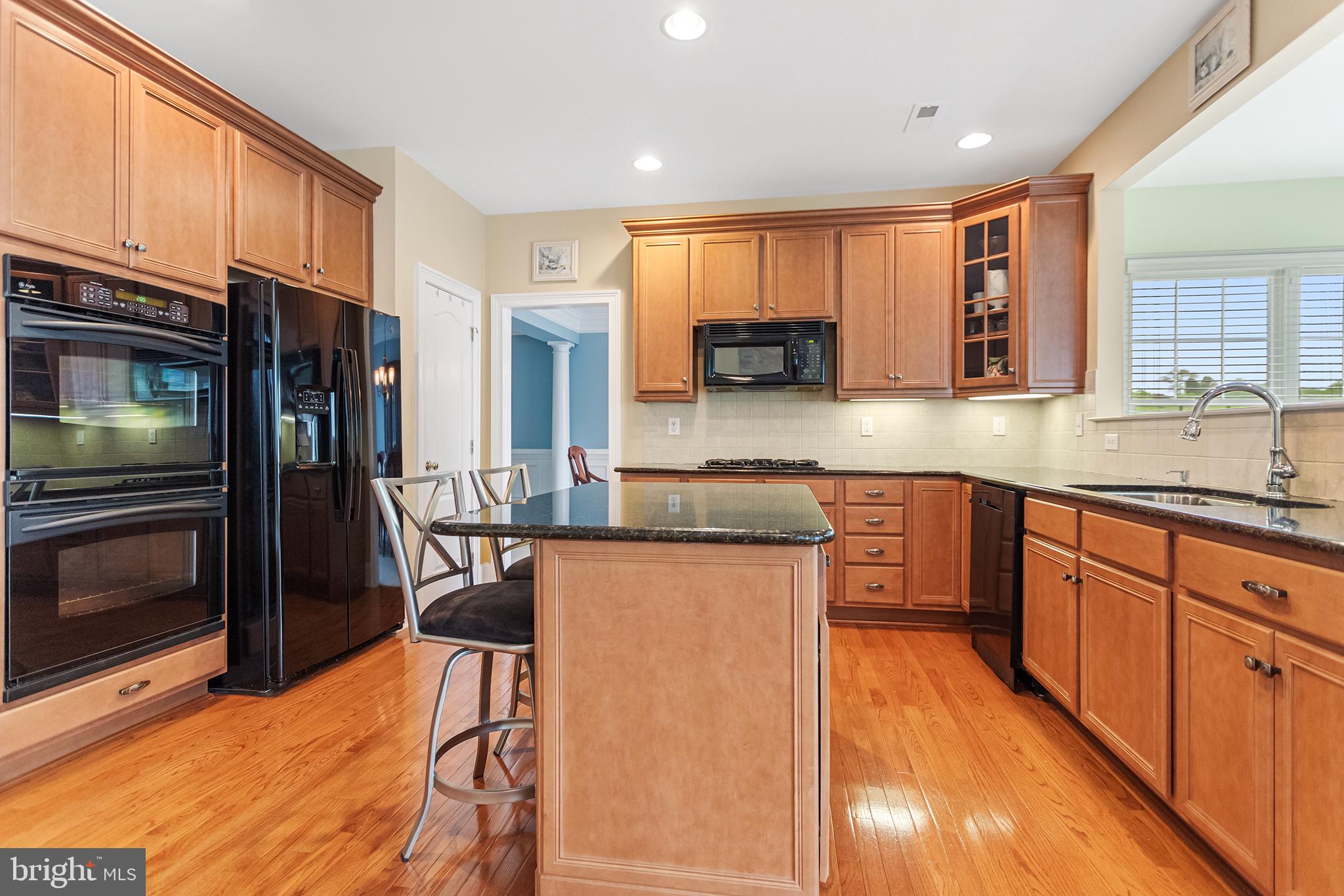 RIVERSIDE - Residential